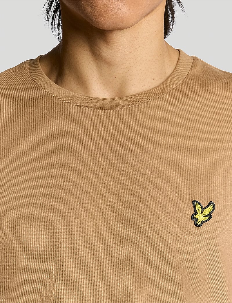 Lyle & Scott - Plain T-Shirt - kortärmade t-shirts - x851 tigers eye - 5