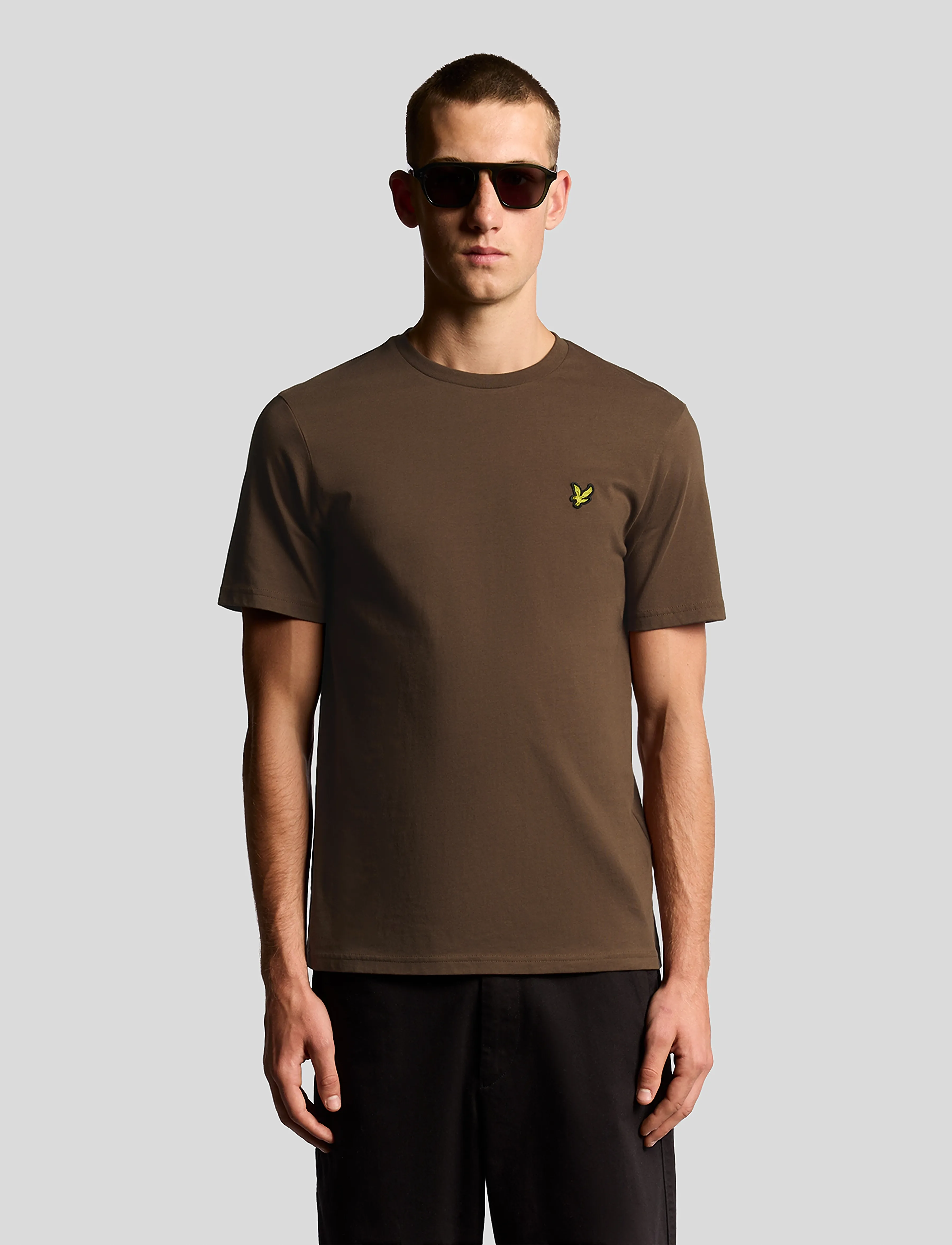 Lyle & Scott Plain T-Shirt - Kläder - Y045 BOTTLE BROWN / brown