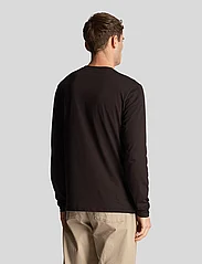 Lyle & Scott - Plain L/S T-Shirt - alhaisimmat hinnat - jet black - 3