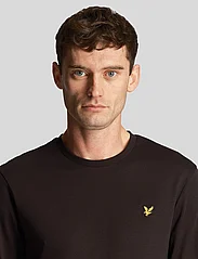Lyle & Scott - Plain L/S T-Shirt - podstawowe koszulki - jet black - 5