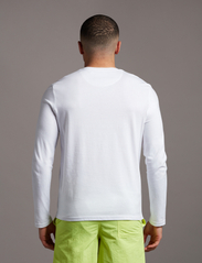 Lyle & Scott - Plain L/S T-Shirt - basis-t-skjorter - white - 3