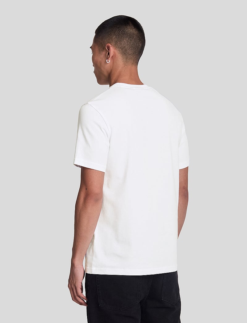Lyle & Scott - Contrast Pocket T-Shirt - kortärmade t-shirts - white/ jet black - 3