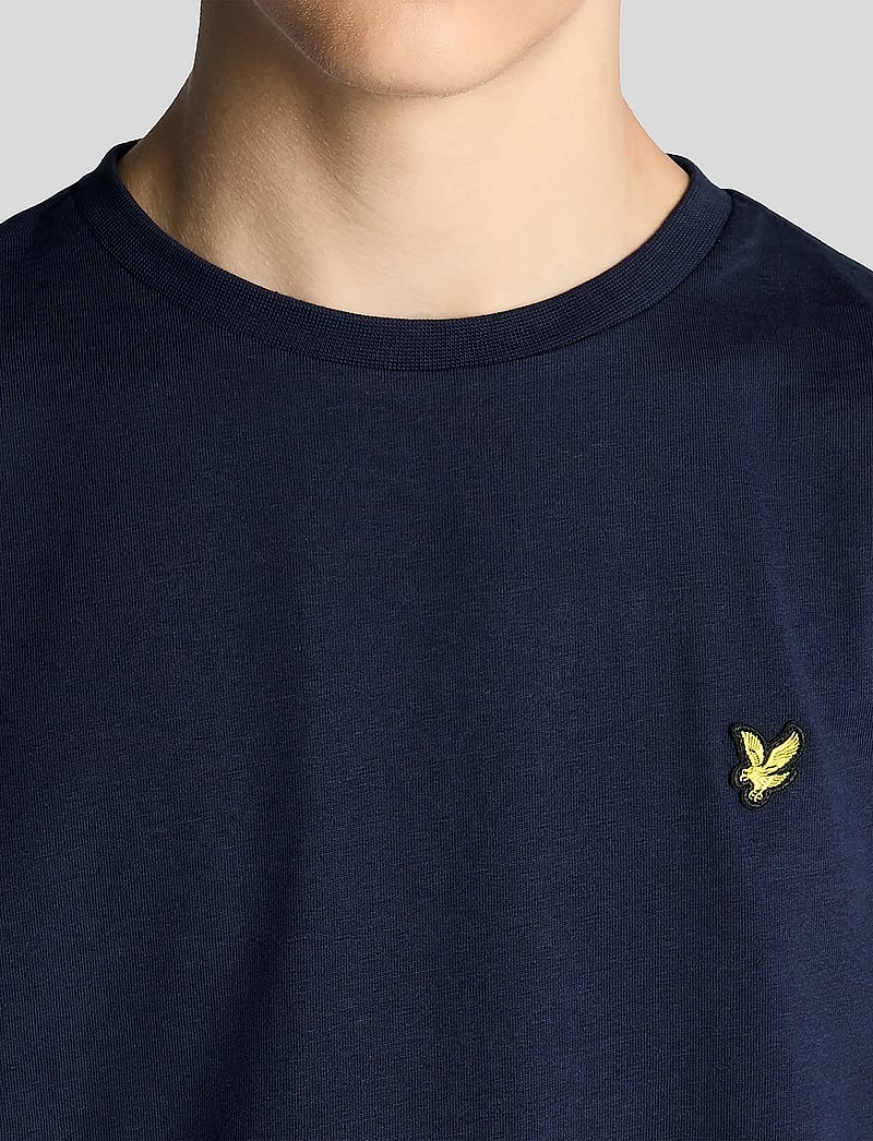 Lyle & Scott - Plain T-shirt - kortärmade t-shirts - z99 navy - 5
