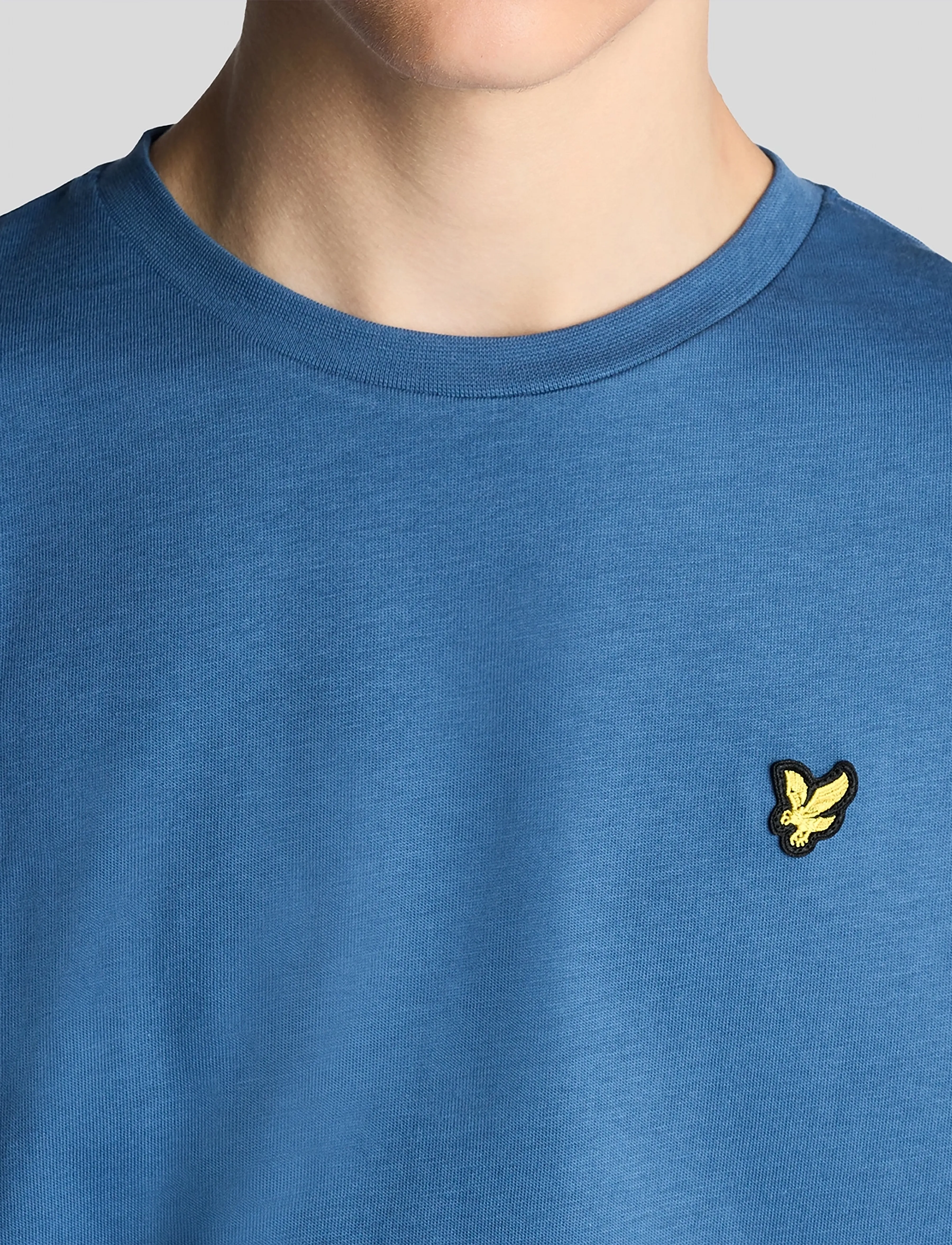 Lyle & Scott - Plain T-shirt - kurzärmelige - z411 dark cornflower - 3