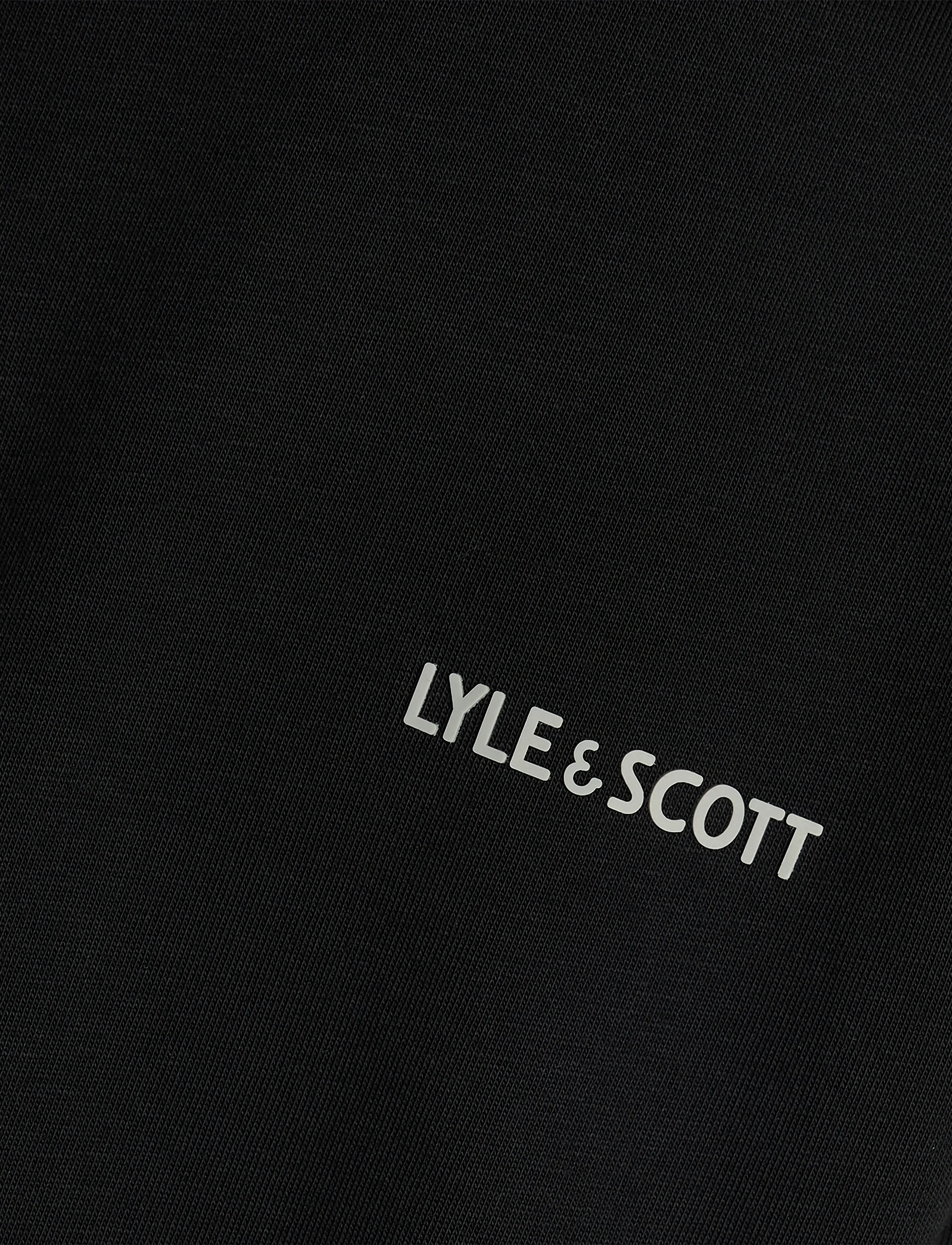 Lyle & Scott - Logo Print T-shirt - short-sleeved t-shirts - z865 jet black - 5