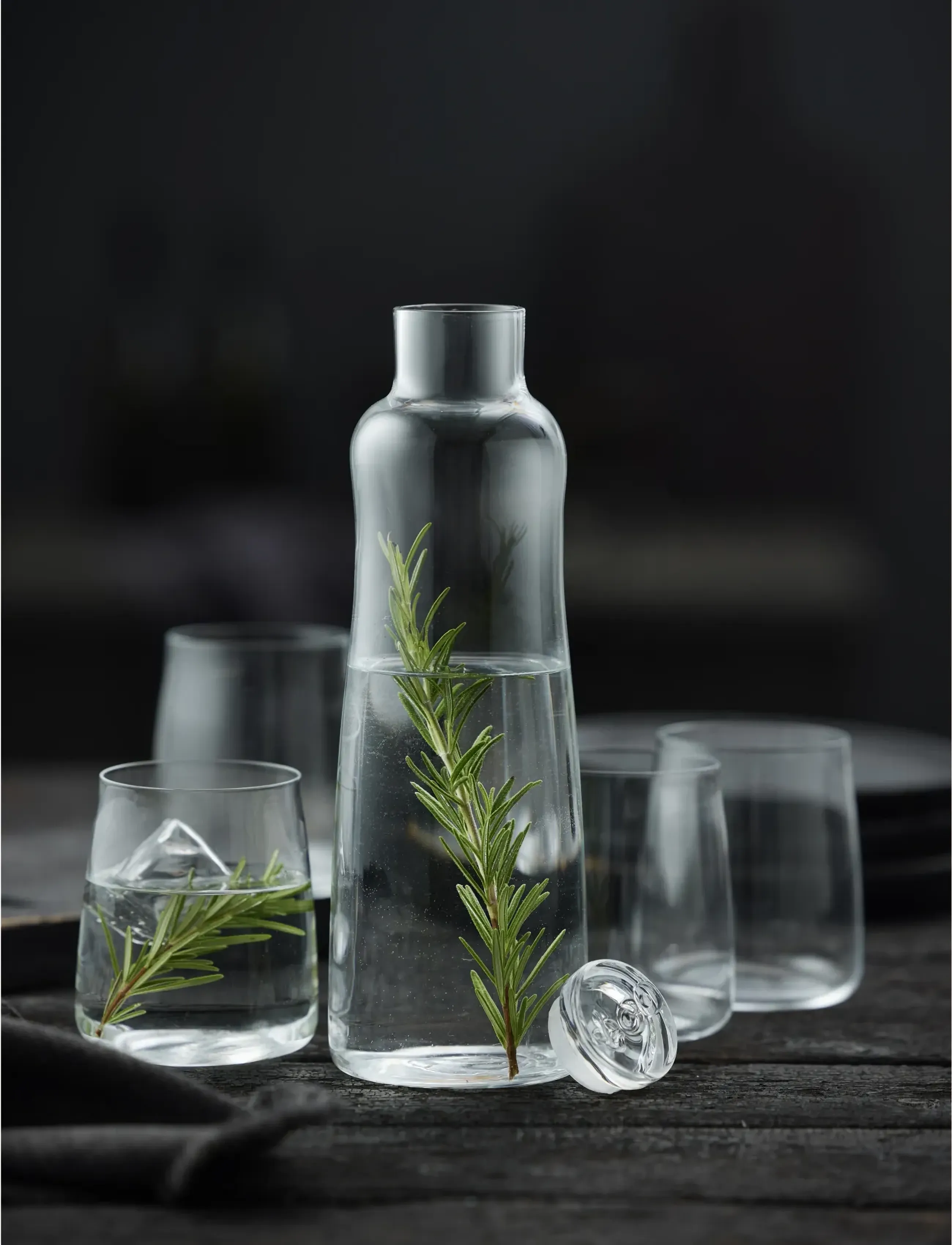 Lyngby Glas Karaffelsæt Zero 5 Dele, 27X 25.5X 9.5 cm x 27, Nude, Glas > Drikkeglas, Unisex