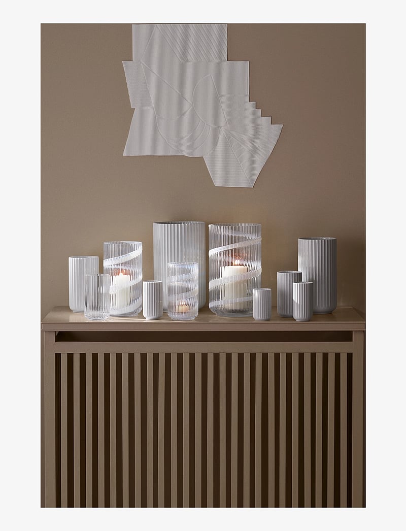 Lyngby Porcelæn - Lyngby Vase H15.5 cm swirl white mouth blown glass - kingitused alla 100€ - swirl white - 5