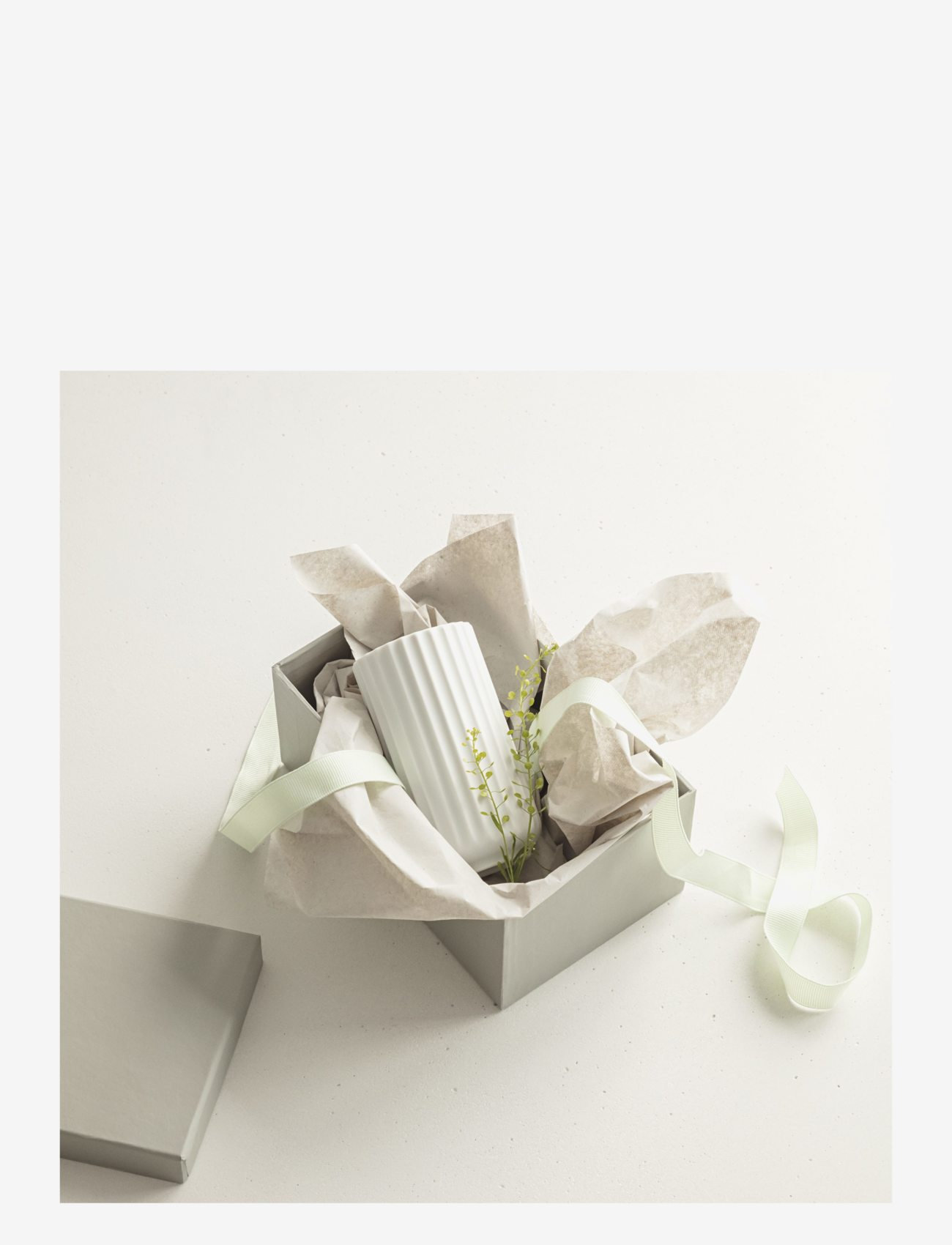 Lyngby Porcelæn - Lyngbyvase - vaser - white - 2