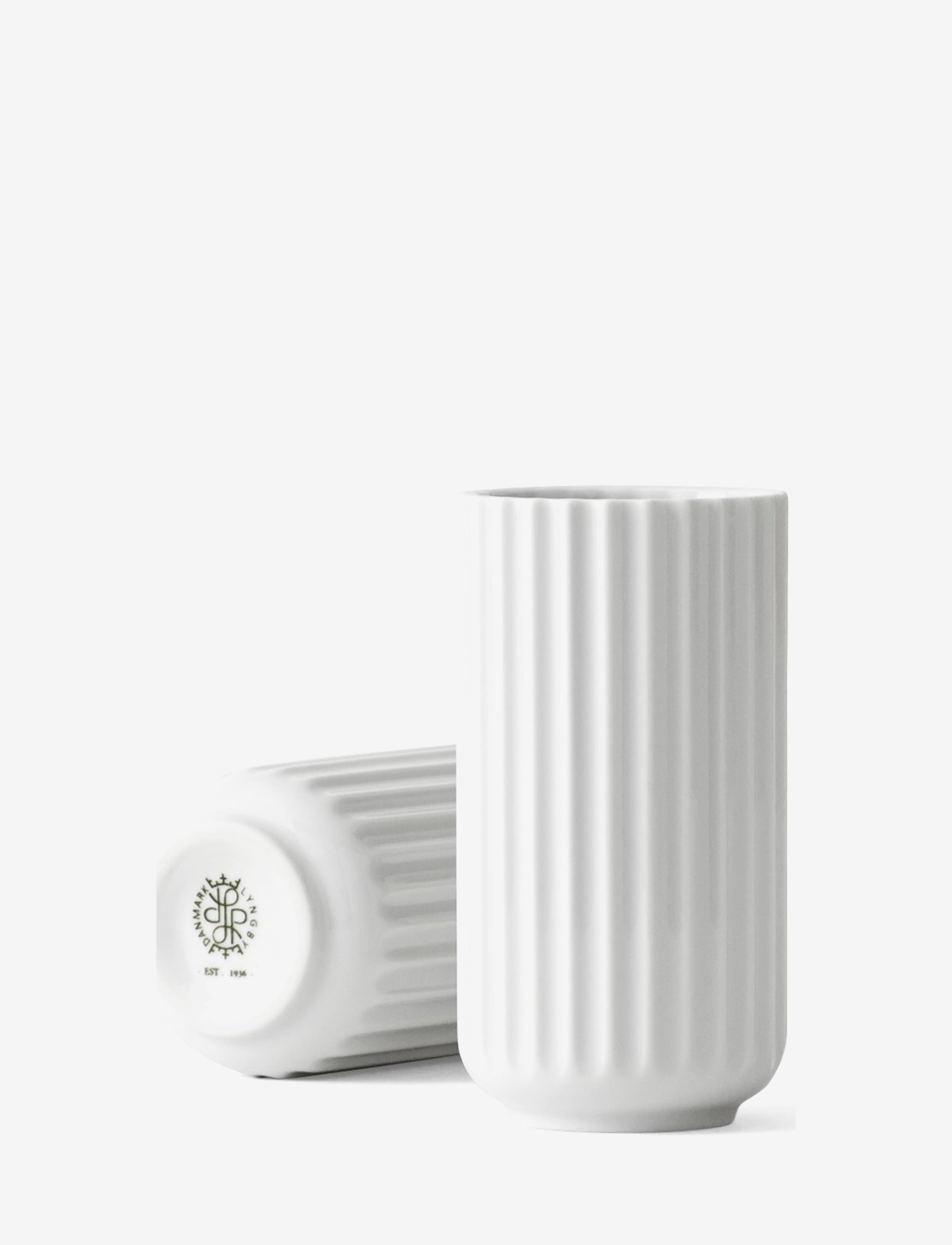 Lyngby Porcelæn Lyngbyvase - Vasen - WHITE / white