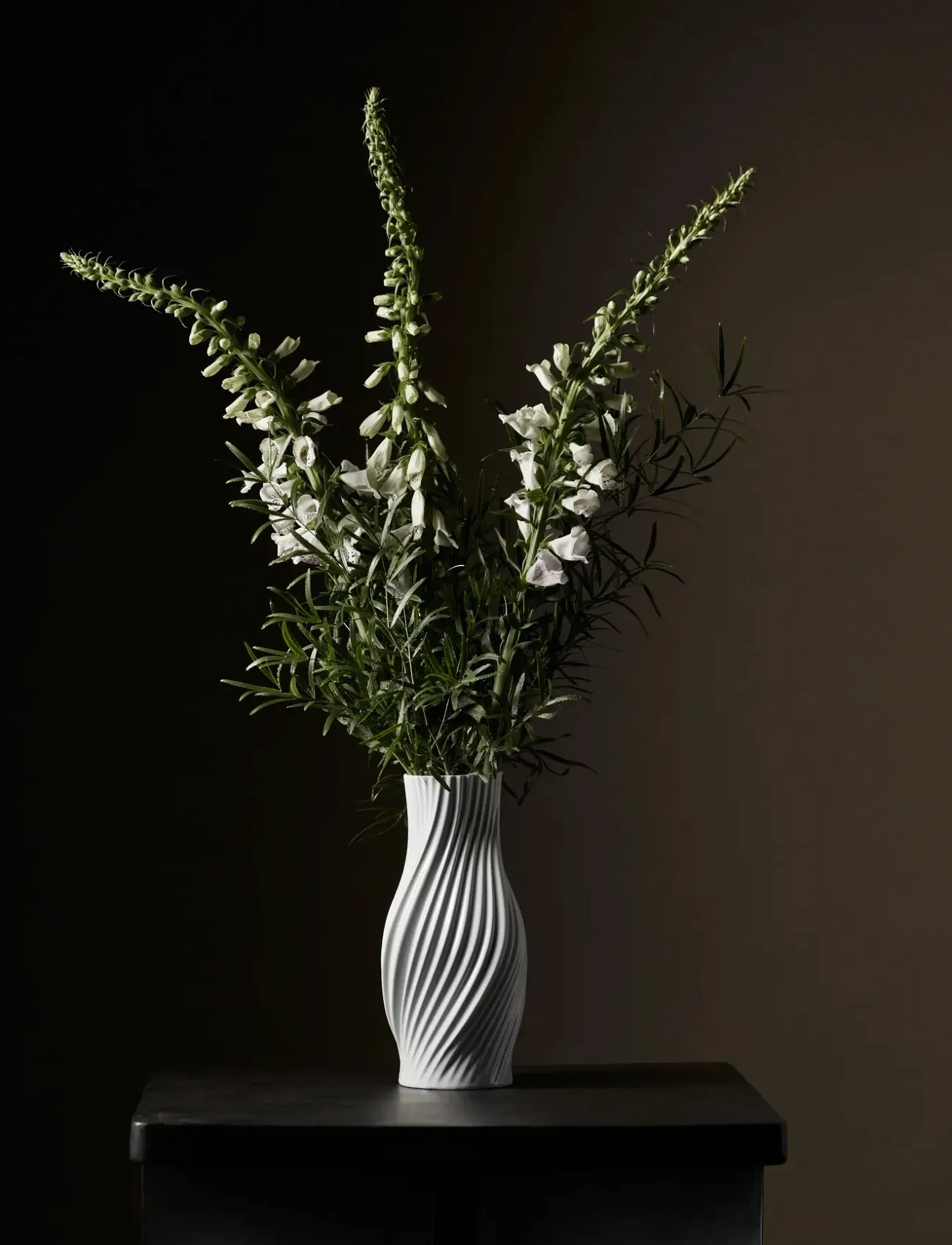 Lyngby Porcelæn Twist Vase H25 cm Hvid Porcelæn, 25 cm, White, Vases > Other Vases, Unisex