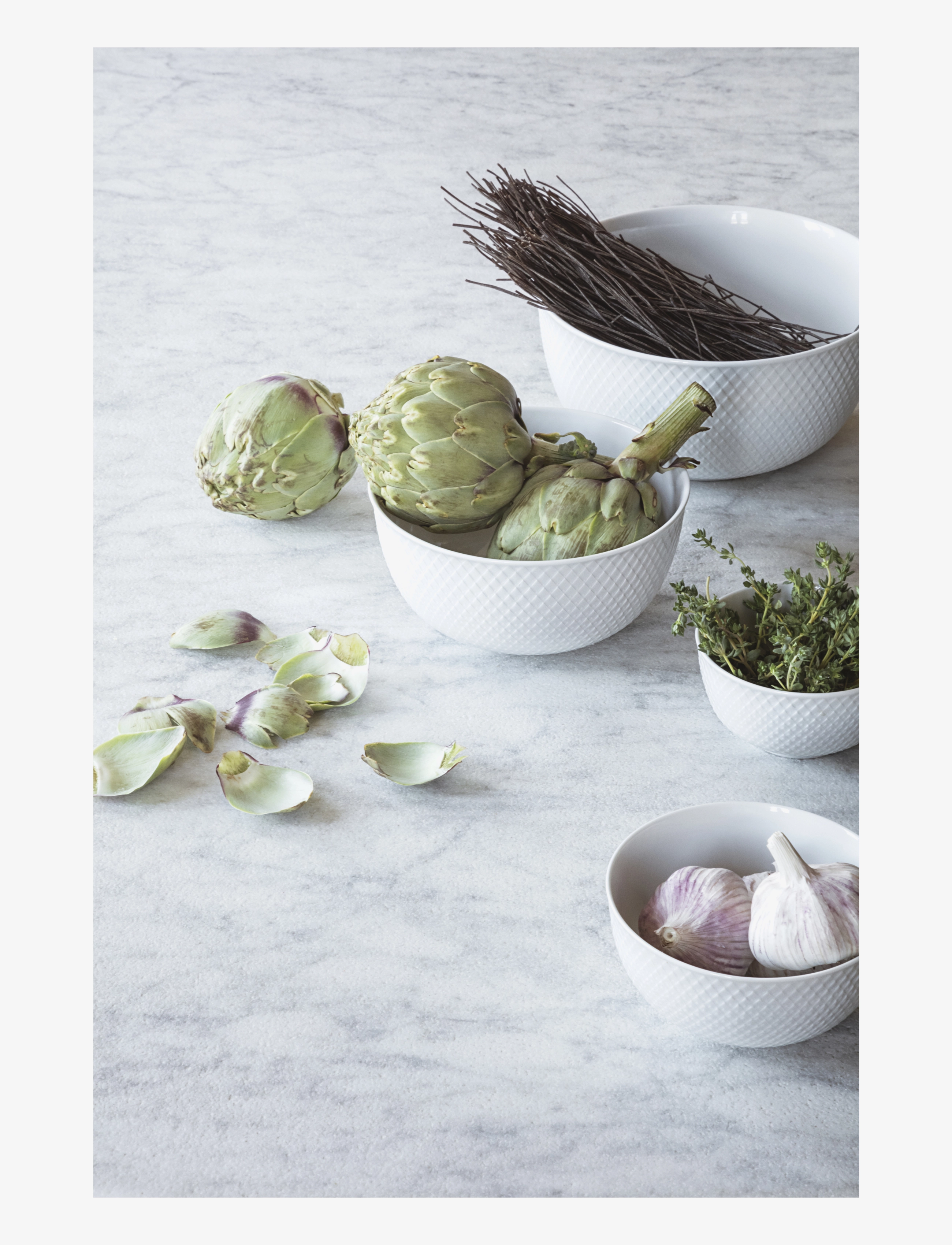 Lyngby Porcelæn - Rhombe Serveringsskål Ø22 cm hvid - serveringsskåle - white - 1