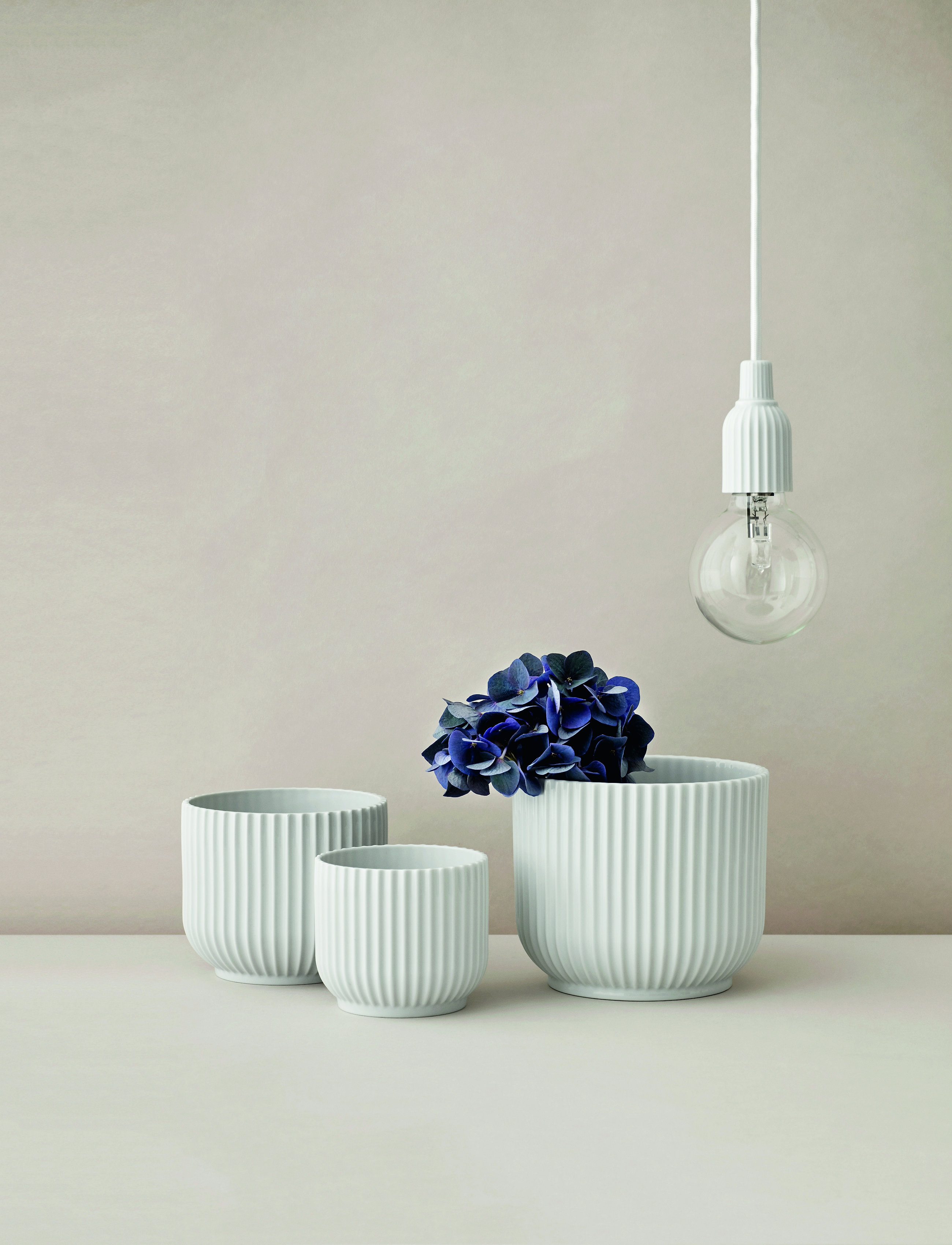 Lyngby Porcelæn Lyngby Urtepotteskjuler, H13 cm, White, Vaser > Store Vaser, Unisex