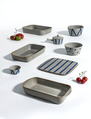 Lyngby Porcelæn - DAN-Ild Serving dish 27x27 stripe - trays - stripe - 2