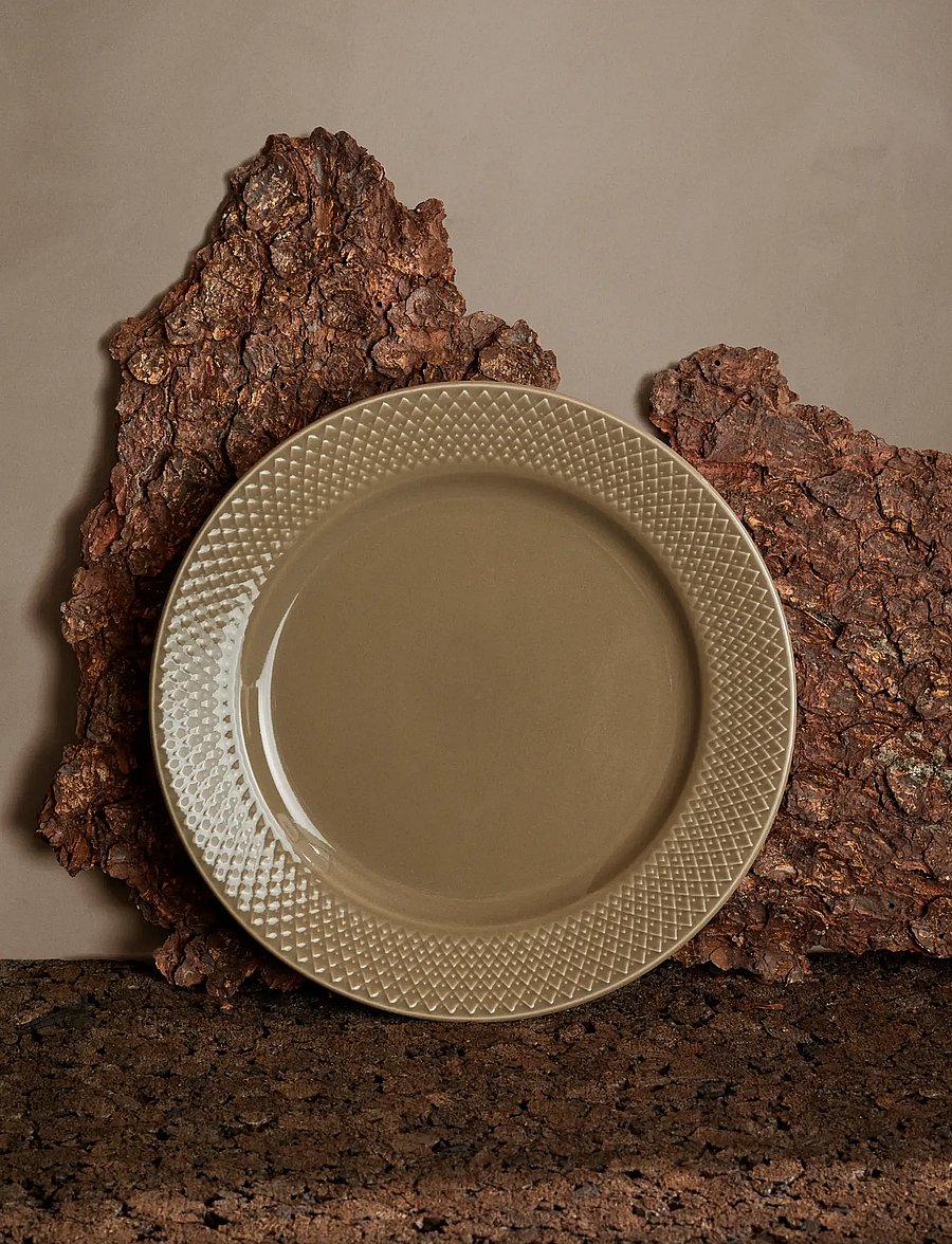 Lyngby Porcelæn - Rhombe Earth Lunchtallrik Ø23 cm clay - assietter - clay - 0