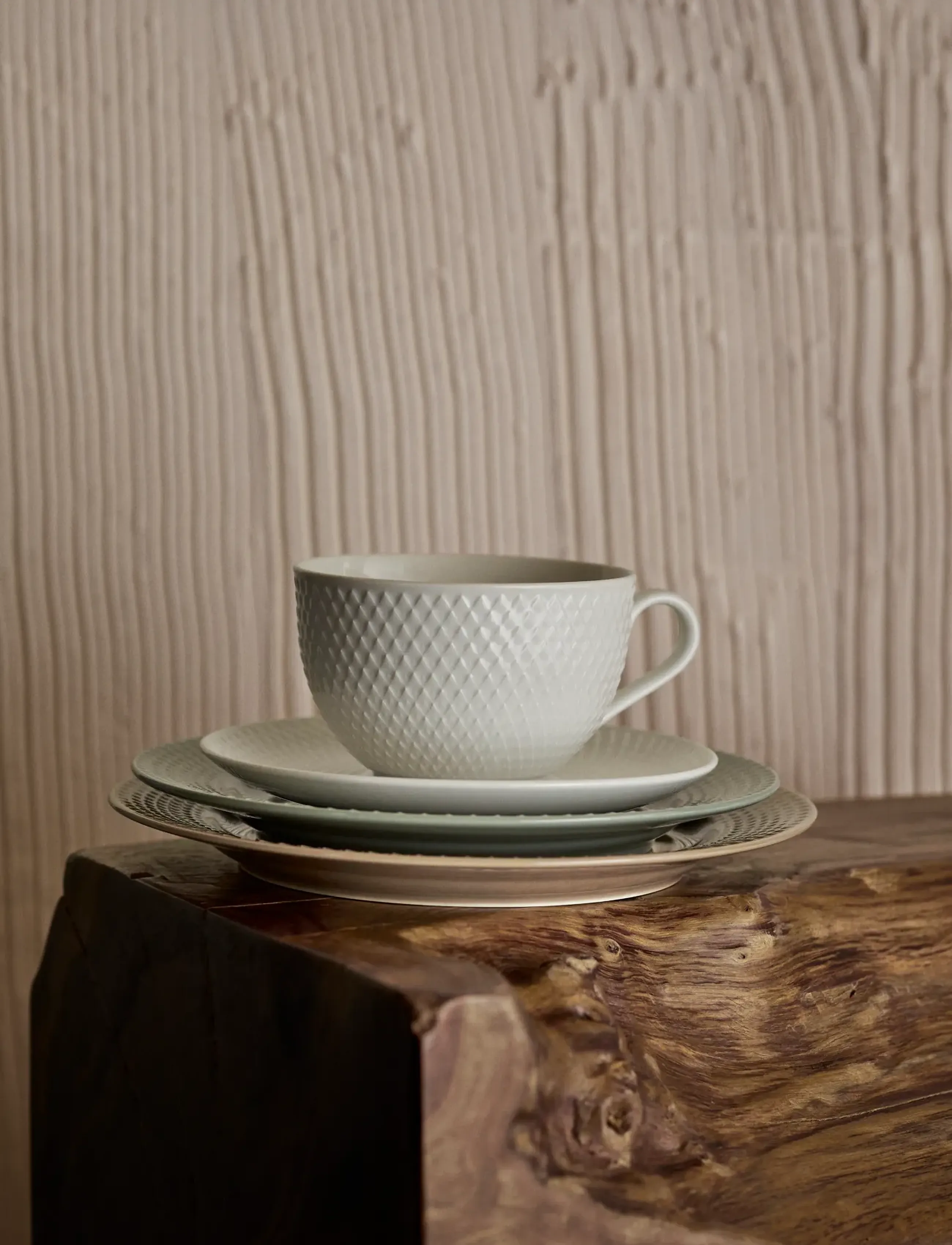 Lyngby Porcelæn - Rhombe Earth Lunchtallrik Ø21 cm moss - assietter - moss - 0