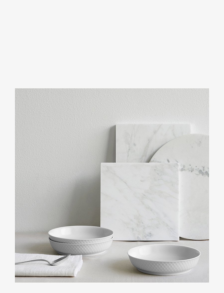 Lyngby Porcelæn - Rhombe Dessert plate Ø16 cm white - diepe borden - white - 5