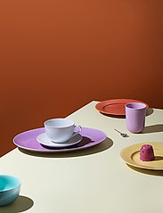Lyngby Porcelæn - Rhombe Color Oval serving dish - speiseteller - light lilac - 2