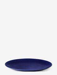Lyngby Porcelæn - Rhombe Color Ovalt serveringsfad 35x26.5 mørk blå - middagstallerkner - dark blue - 0