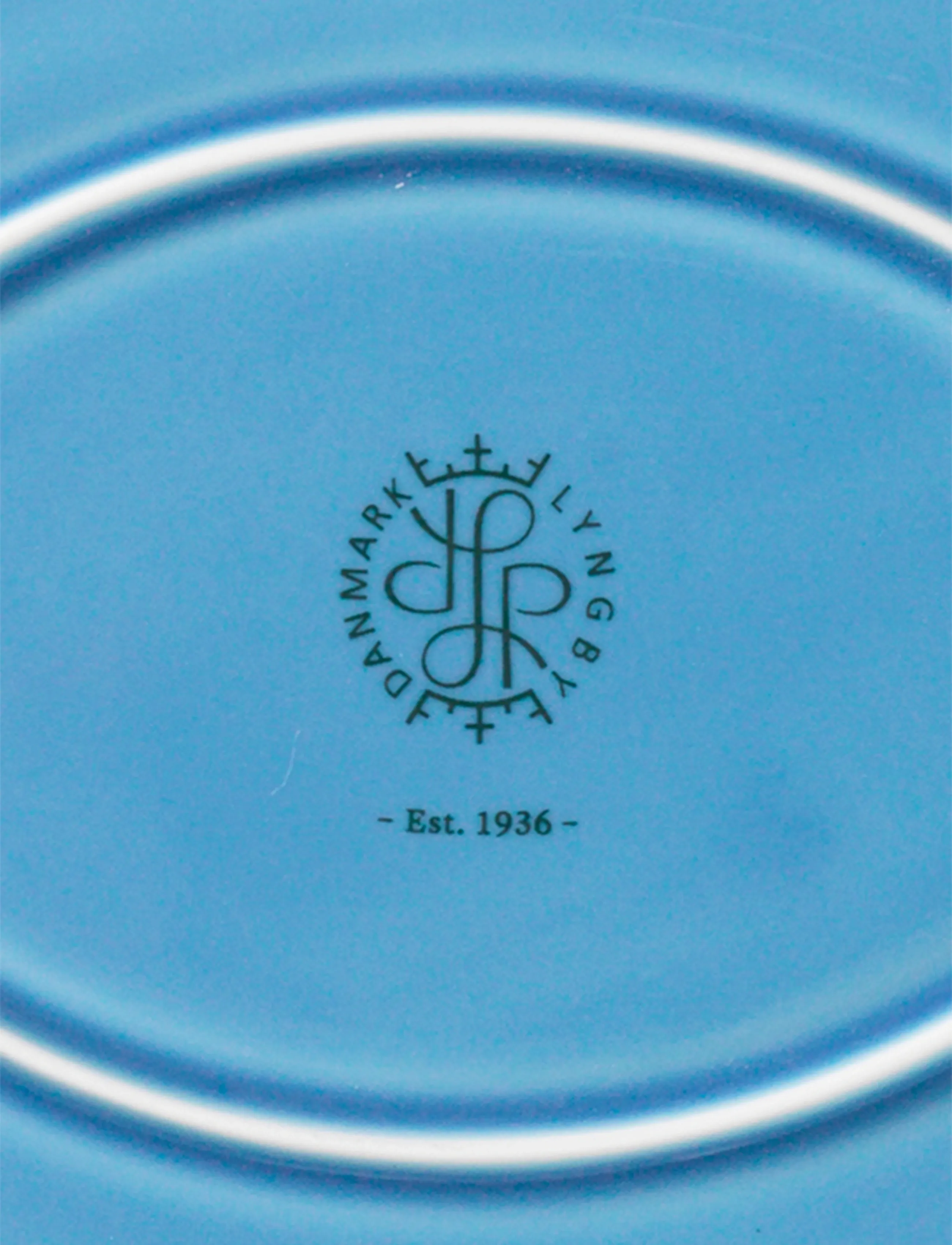 Lyngby Porcelæn - Rhombe Color Ovale dishes 35x26,5 dark blue (201953) 28.5x21.5 blue (201954) - assiettes plates - blue - 4
