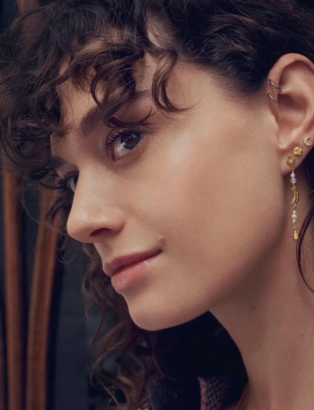 Maanesten - Emma Earrings - studs örhängen - gold - 0