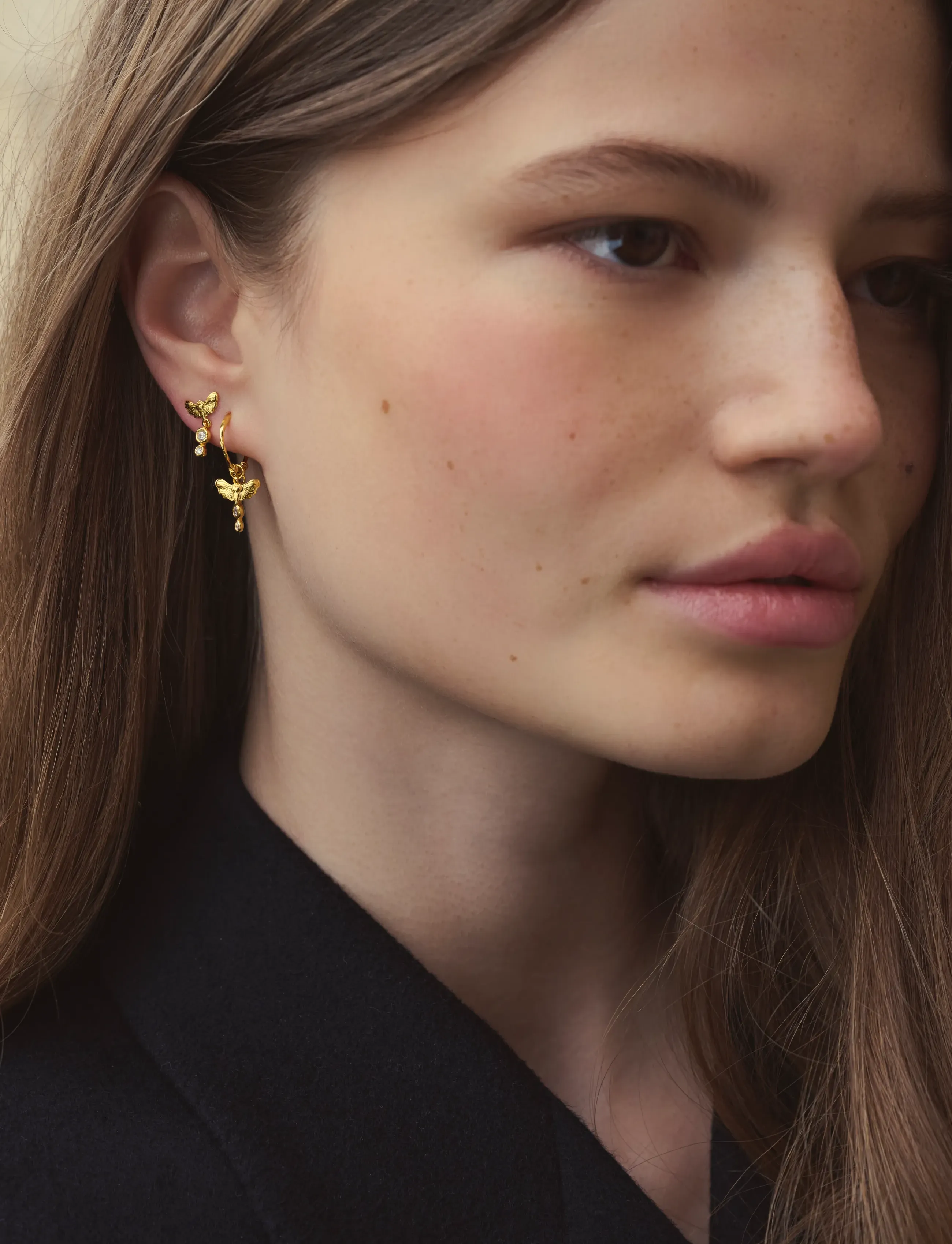 Maanesten Clio Earrings, Damen, Motten Tropfenohrringe, Gold, Gr.ONE SIZE