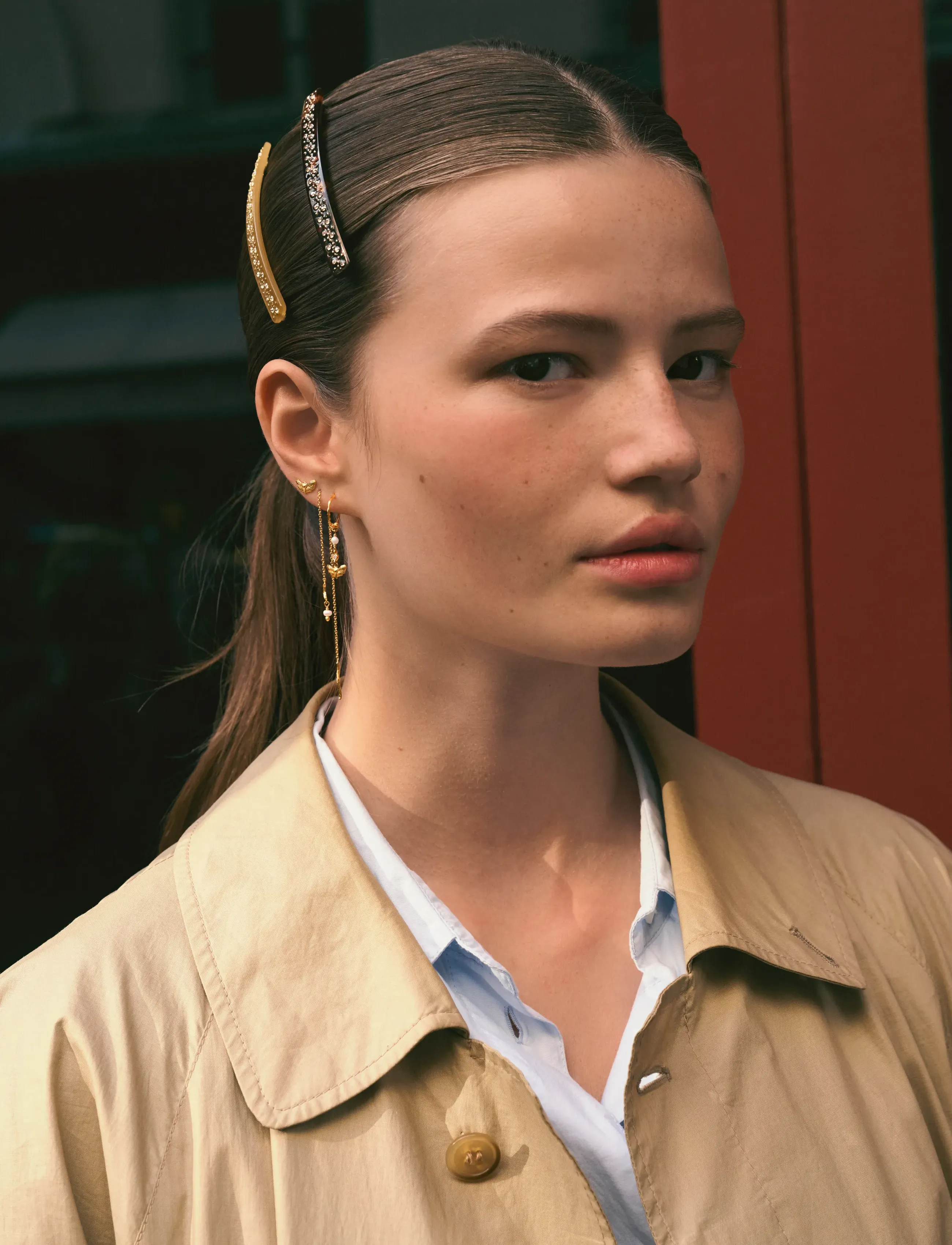 Maanesten - Paulina Earrings - pärlörhängen - gold - 3