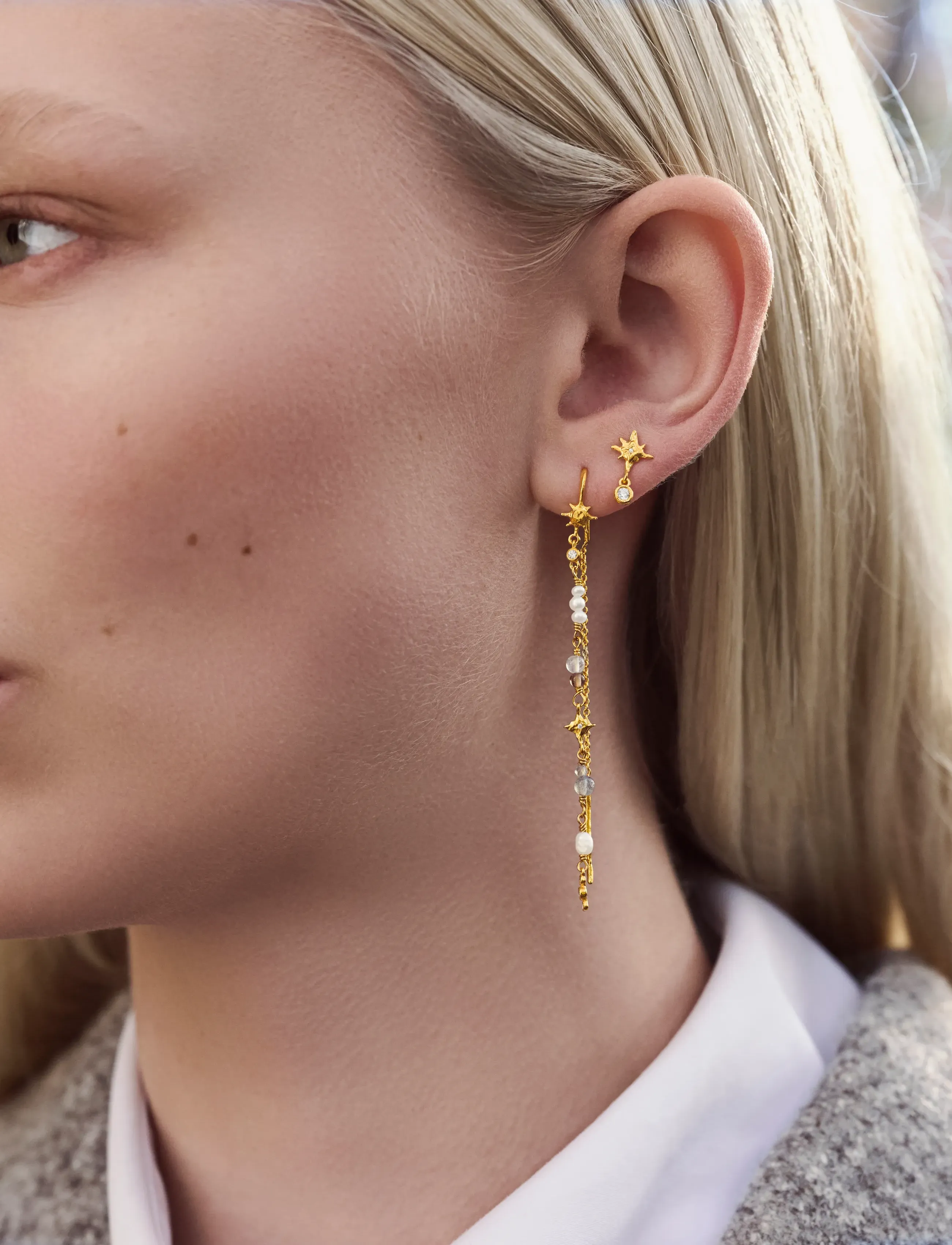 Maanesten - Nor Earrings - Øreringe med vedhæng - gold - 0