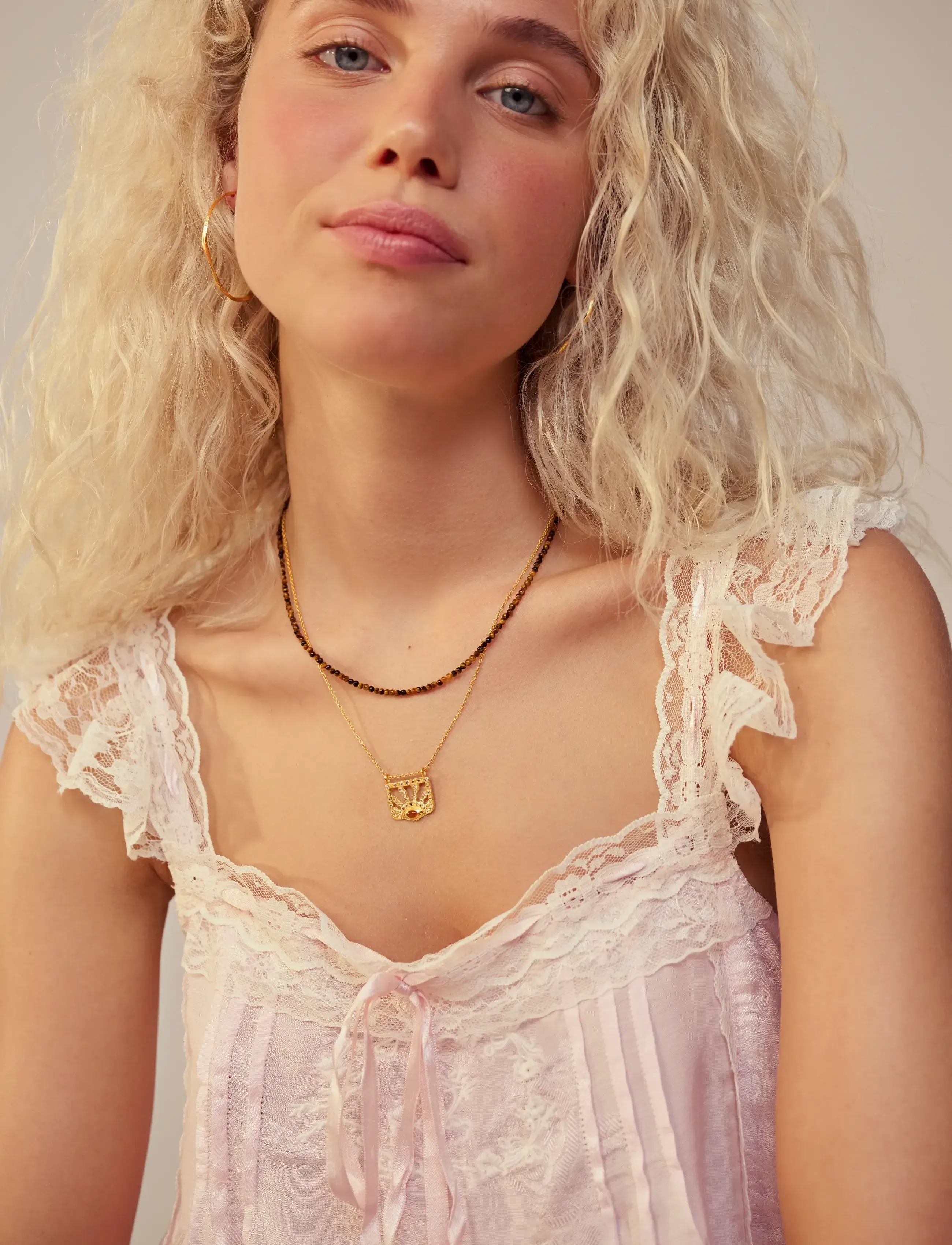 Maanesten Valeria Necklace, One Size, Necklaces, Gold - Dainty Frauen