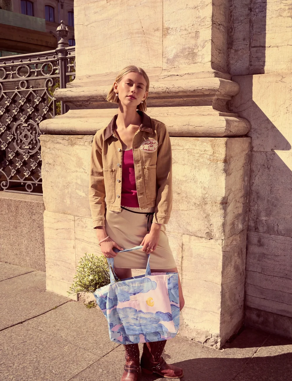 Maanesten - Moonshine Rose Big Canvas Totebag - tote-stiilis kotid - moonshine rose - 0