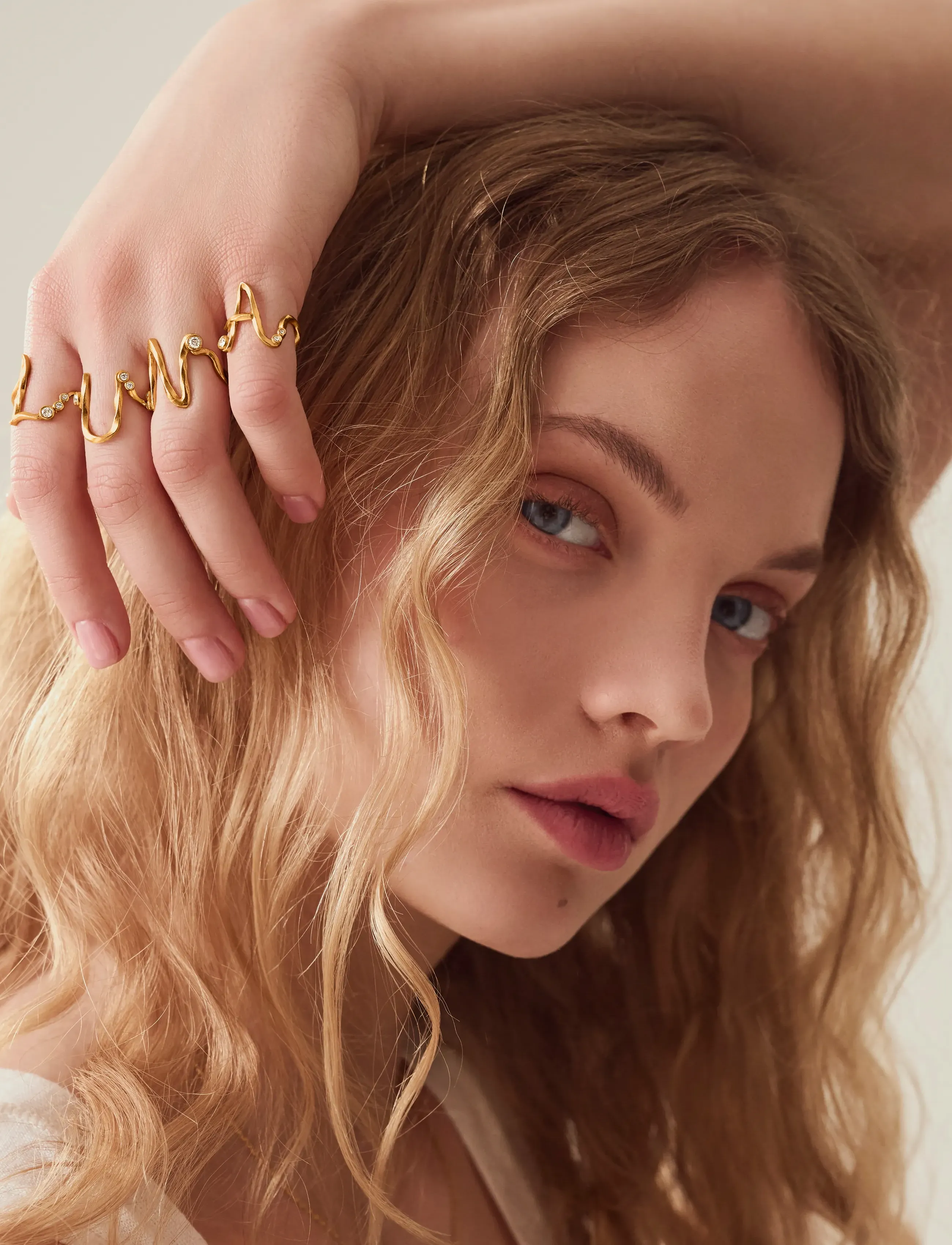 Maanesten A Alphabet Ring, 57, Gold, Smykker > Ringe, Dame