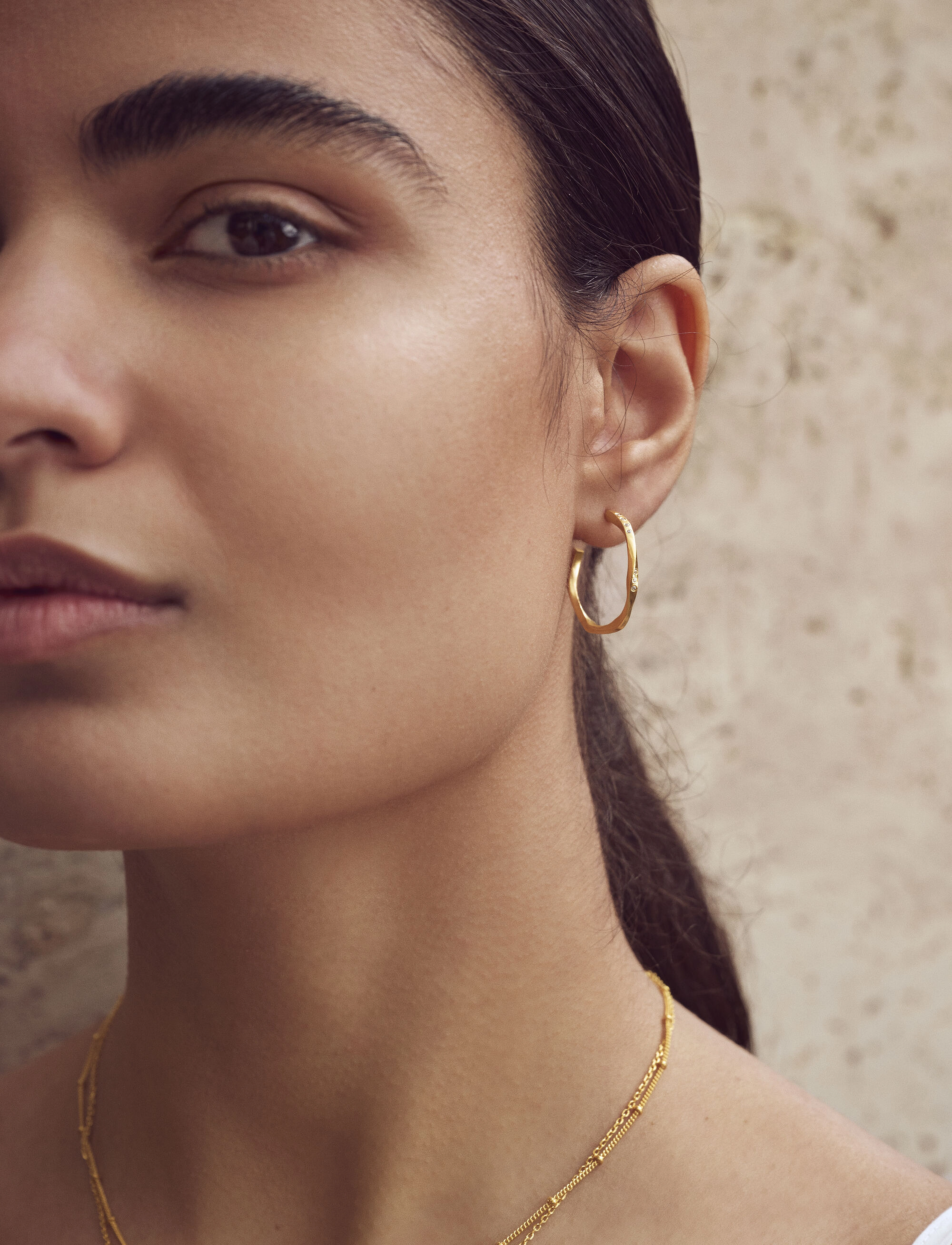 Maanesten Echo Medium Earring, One Size, Earrings, Gold - Hoops, Frauen