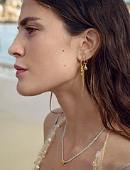 Maanesten - Alona Earrings - pendant earrings - gold - 5