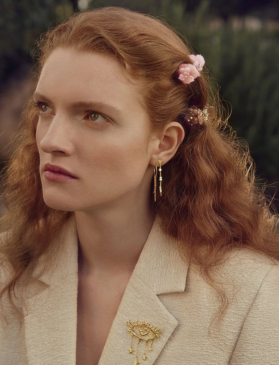 Maanesten - Silma Earrings - parel oorbellen - gold - 4