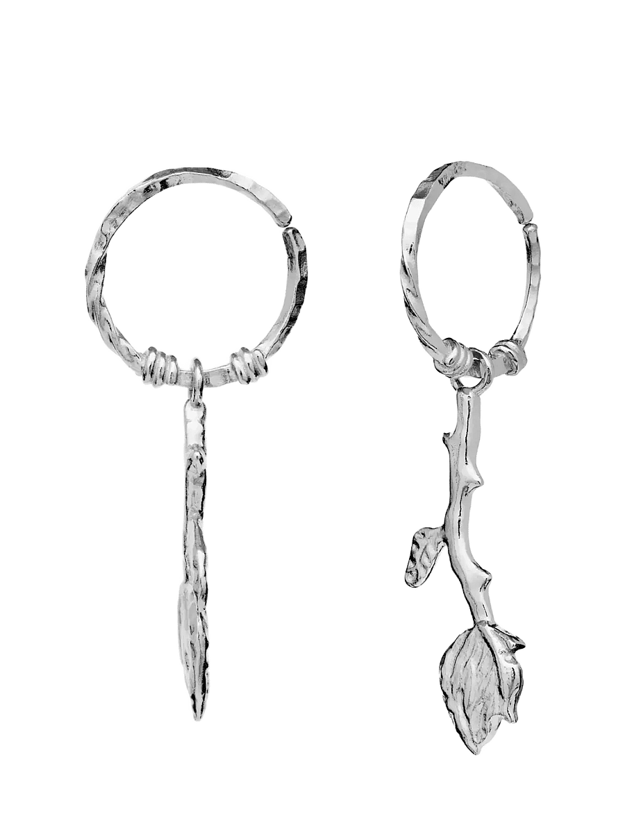 Maanesten - Rory Earrings - rippuvad kõrvarõngad - silver - 1