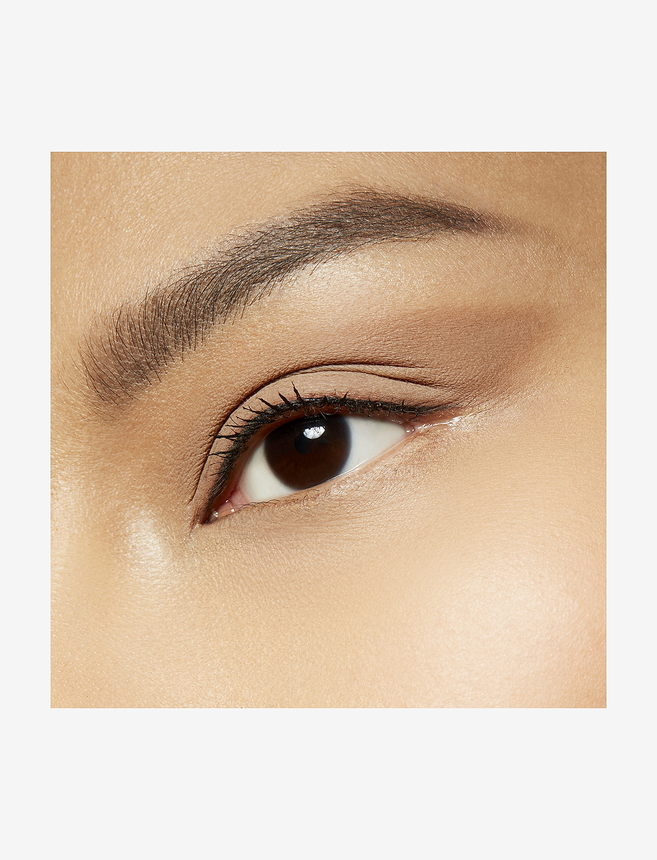 MAC - Matte  Single Eye Shadow - konfirmation - omega - 2