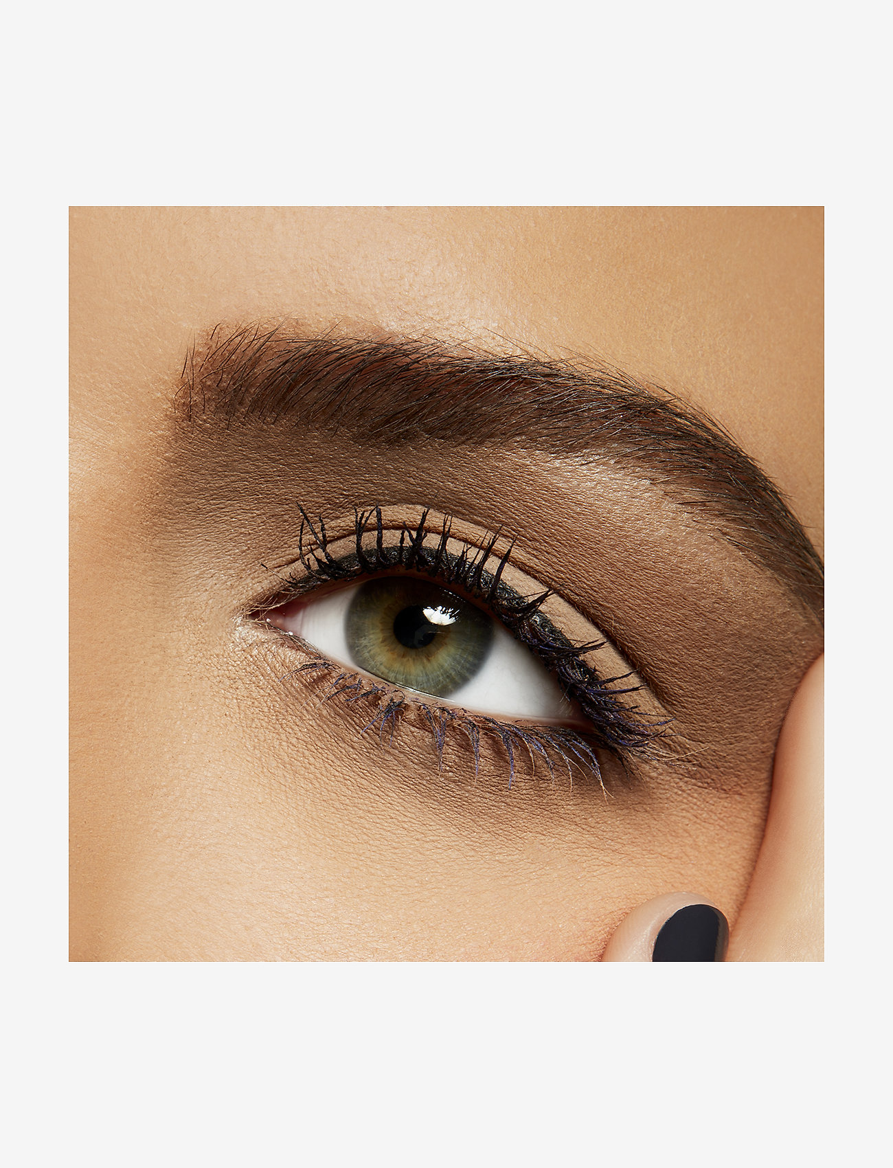 MAC - Matte  Single Eye Shadow - konfirmation - omega - 3