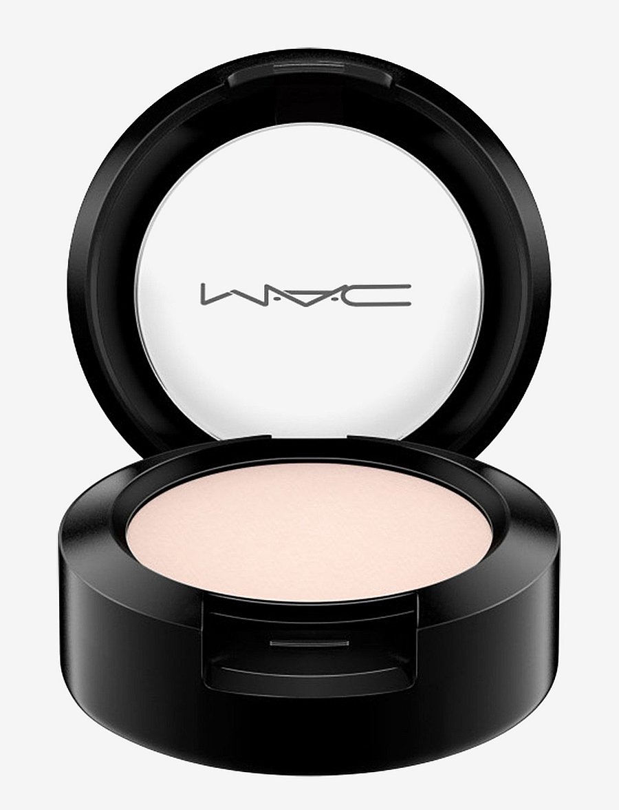 MAC - Matte Single Eye Shadow - redo för date night - blanc type - 1