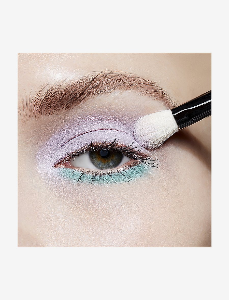 MAC - Frost Single Eye Shadow - smink - #humblebrag - 5
