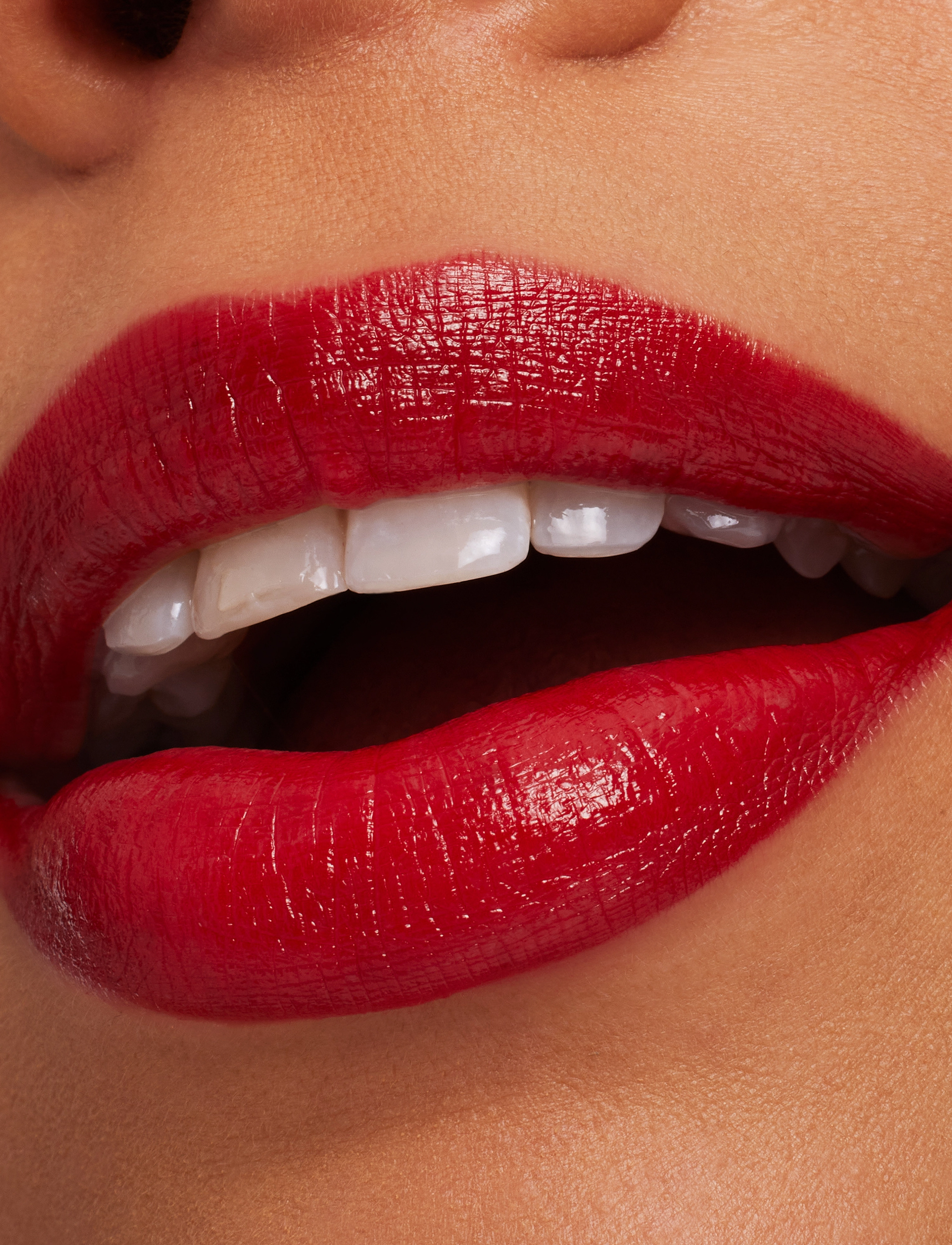 MAC - Macximal Sleek Satin Lipstick - konfirmationstøj - centre of attention - 4