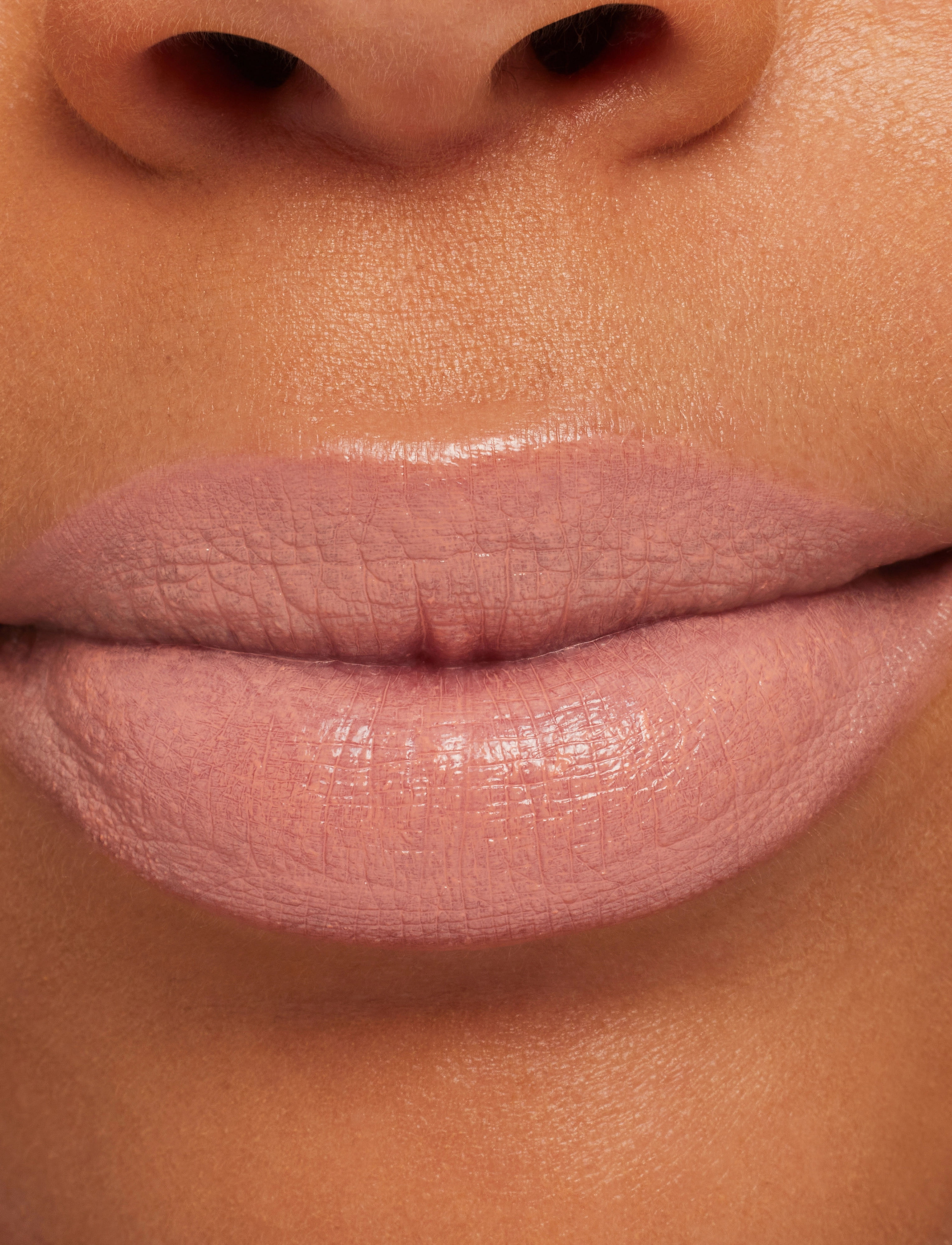 MAC - Macximal Sleek Satin Lipstick - konfirmation - myth - 4