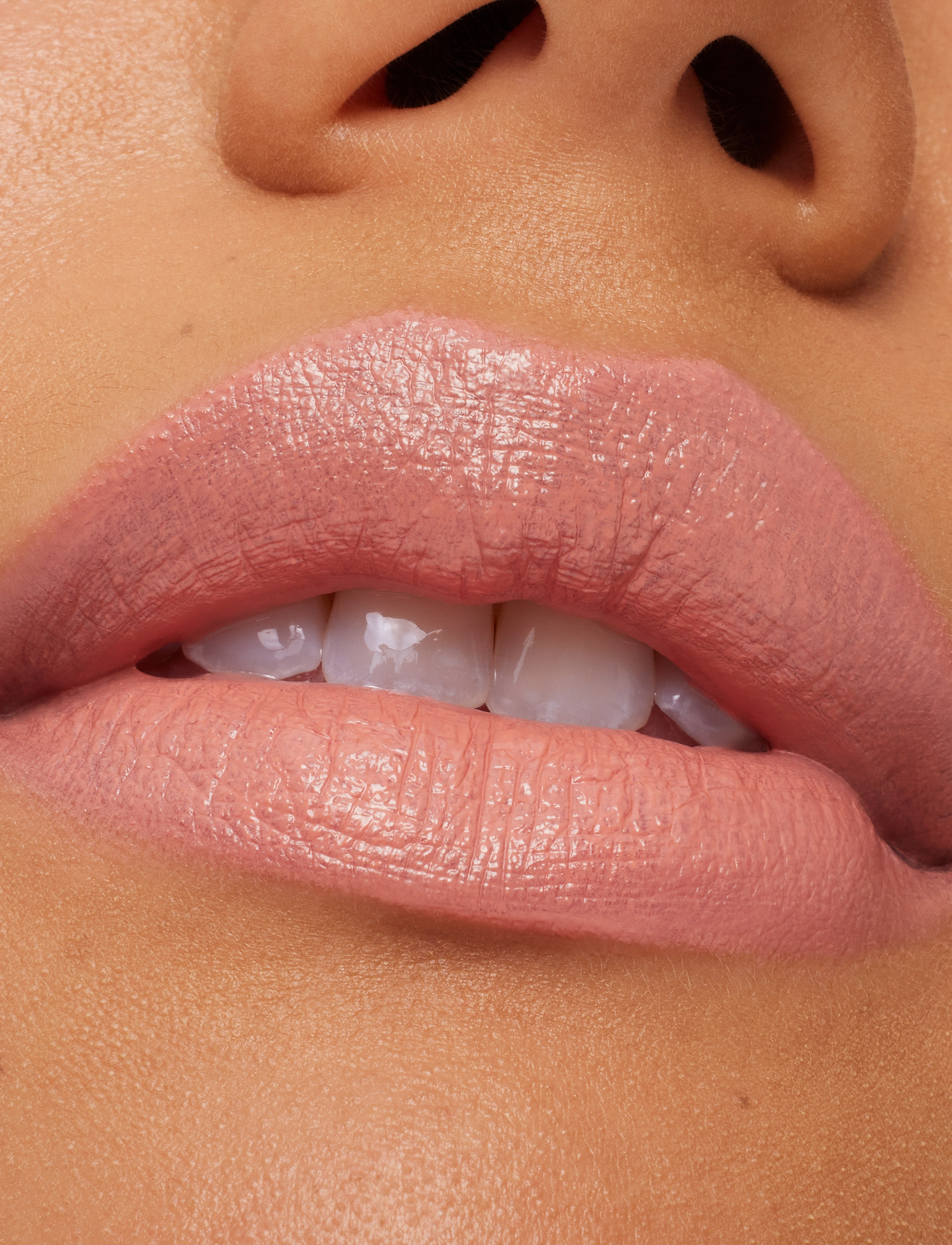 MAC - Macximal Sleek Satin Lipstick - redo för date night - crÈme cup - 4