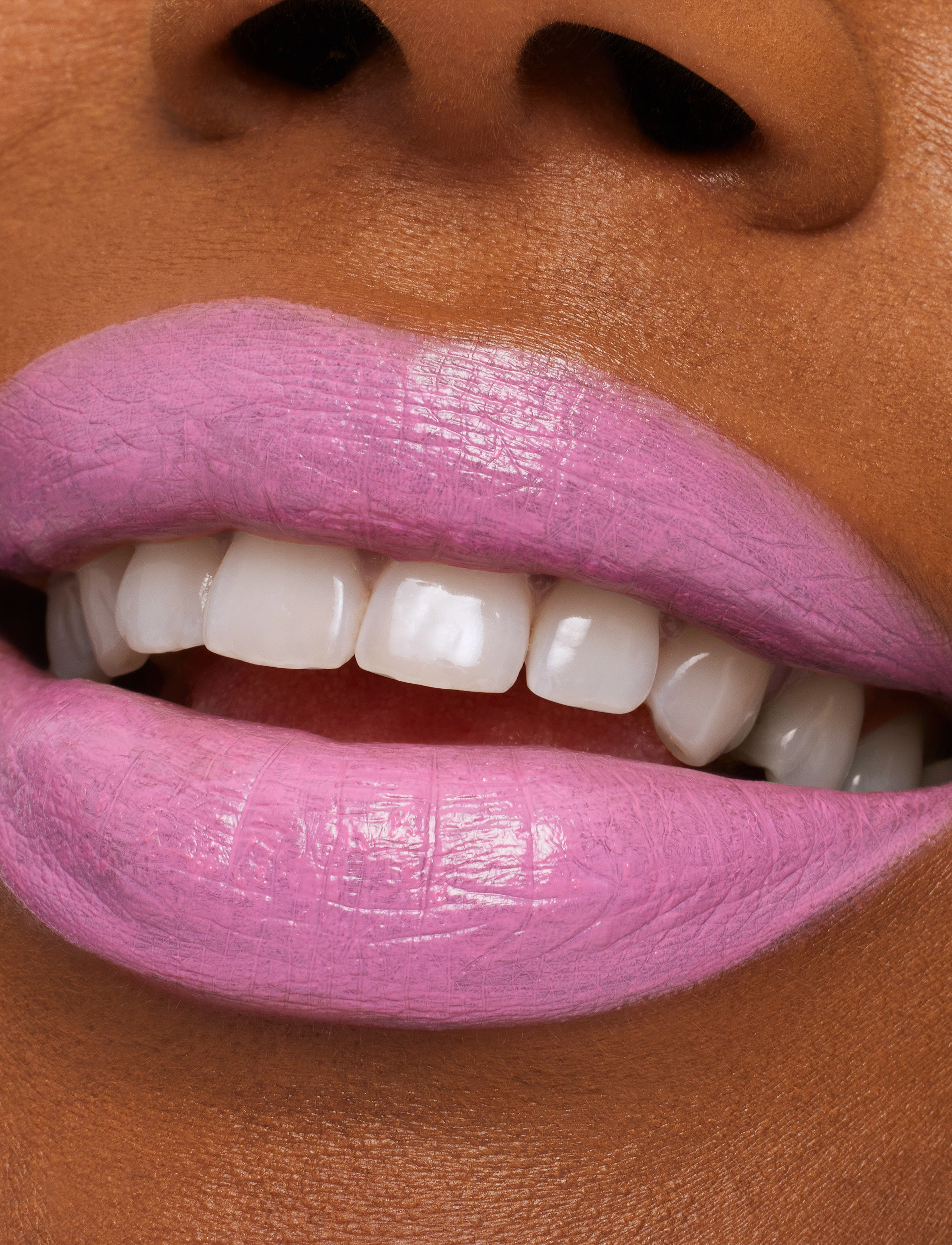 MAC - Macximal Sleek Satin Lipstick - bliv klar til date night - saint germain - 5