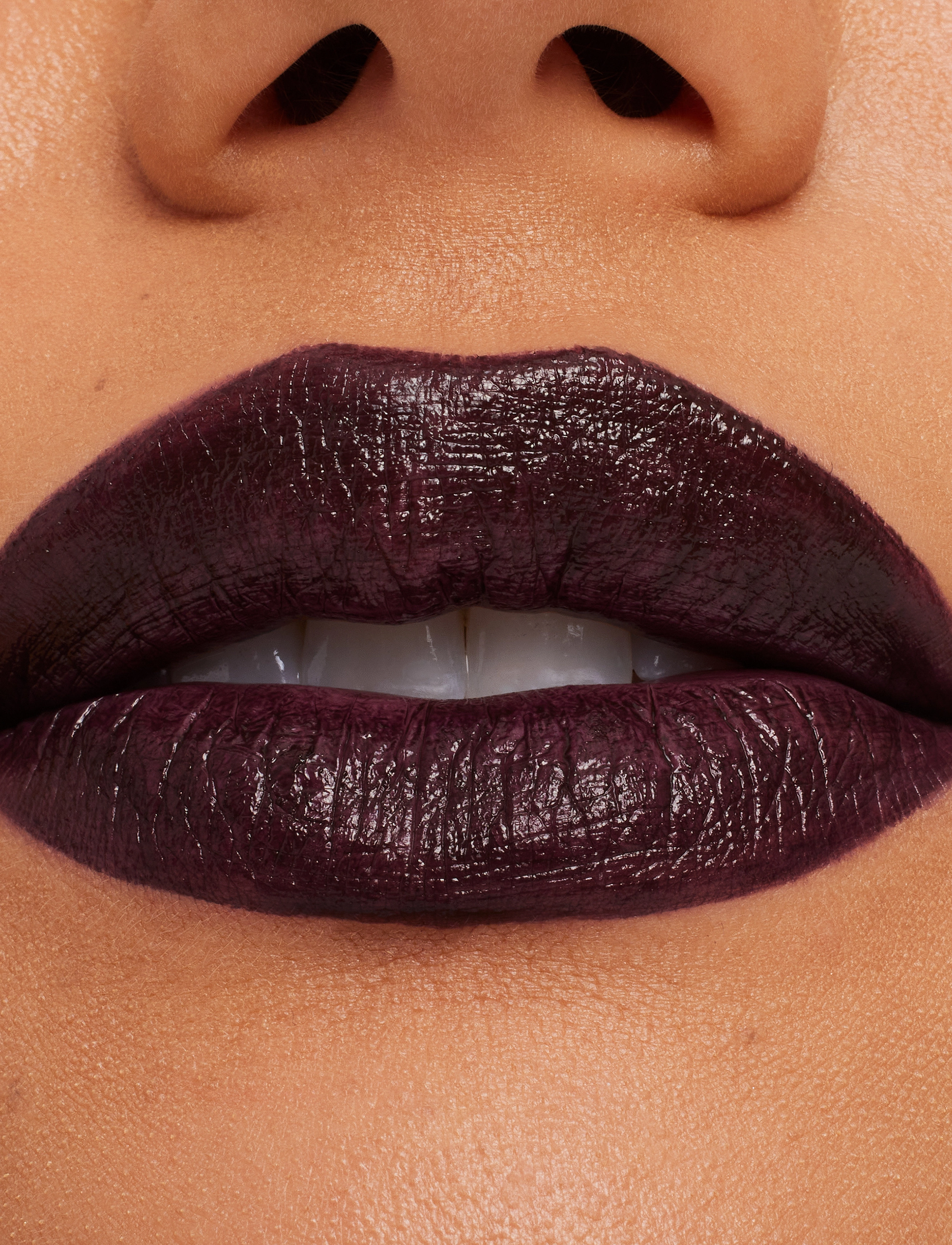 MAC - Macximal Sleek Satin Lipstick - redo för date night - cyber - 4