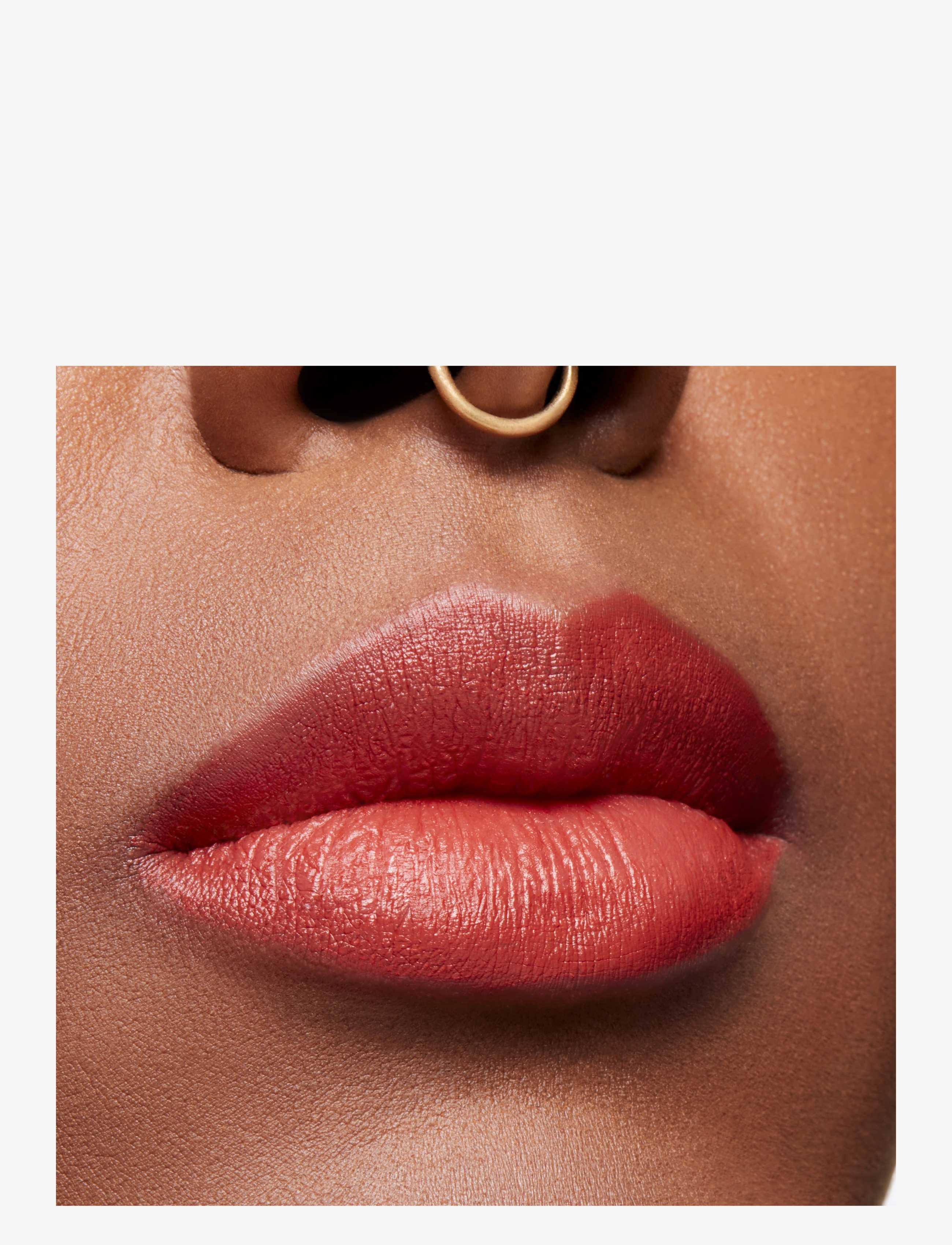 MAC - Powder Kiss Velvet Blur Slim Stick - makeup - sweet cinnamon - 2