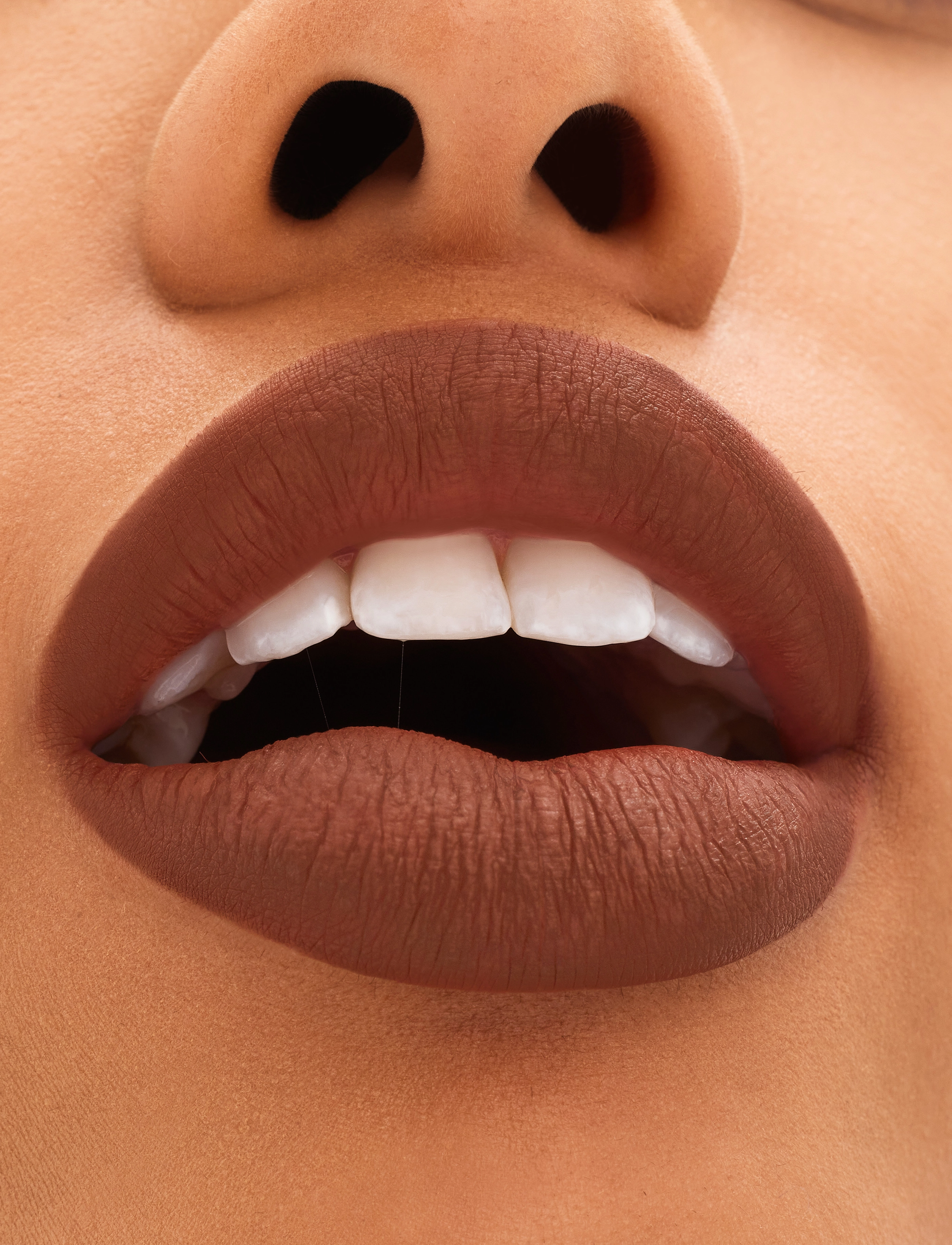 MAC - Locked Kiss Lipstick - sminke - posh - 2