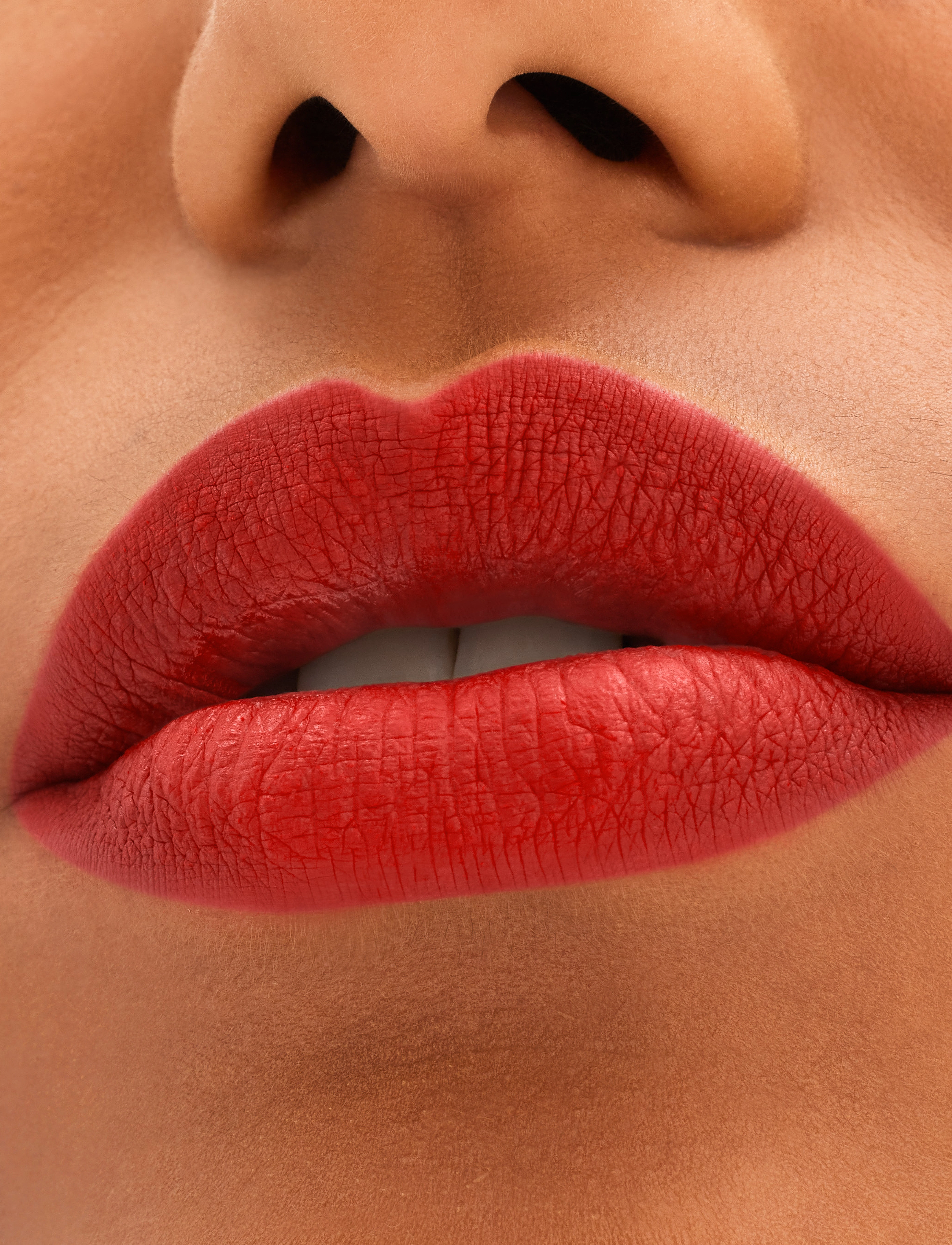 MAC - Locked Kiss Lipstick - smink - gutsy - 2