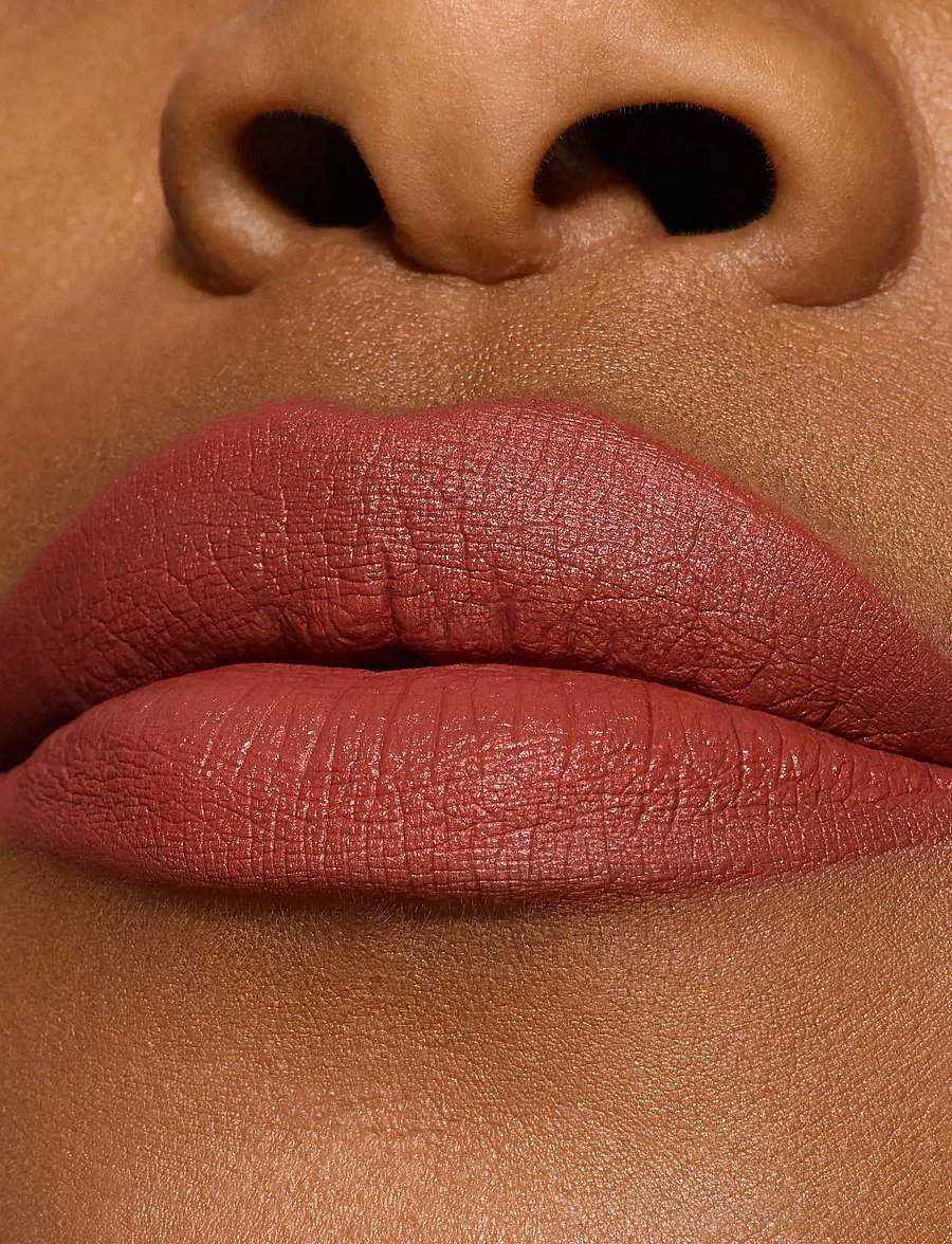 MAC - Macximal Silky Matte Lipstick - redo för date night - unbothered - 4