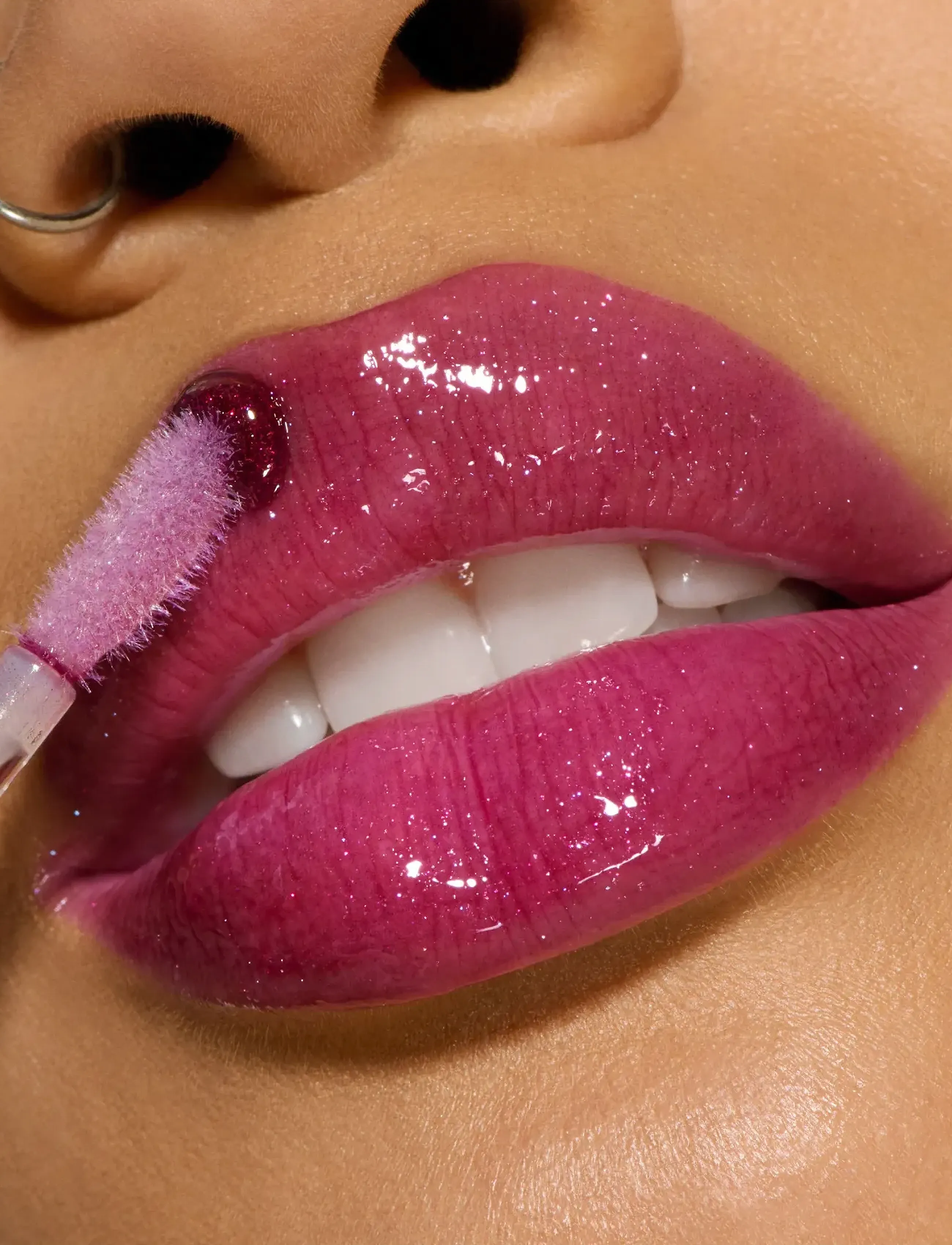 MAC Lipglass Air Non Sticky Lipgloss, 5 ml, Purple, Læber > Lipgloss, Dame