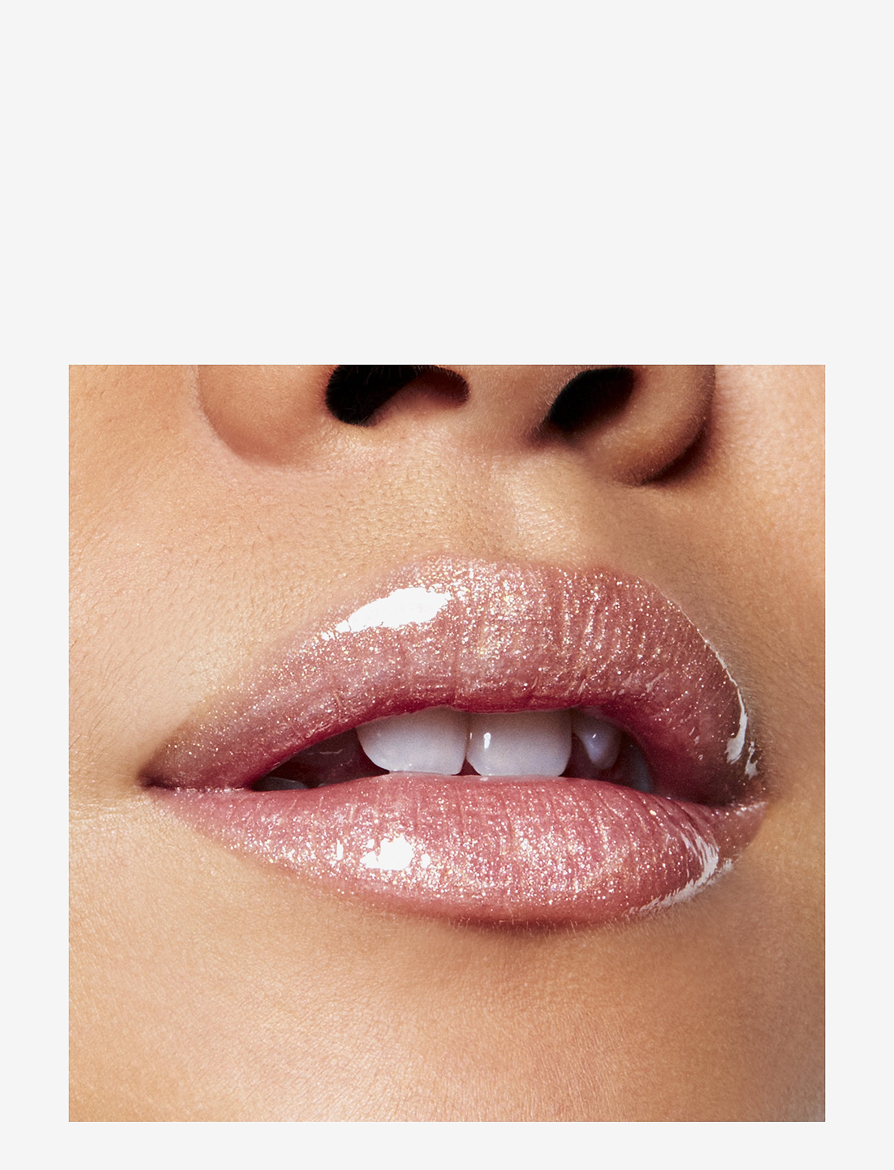 MAC - Lipglass - meikit - very go lightly - 3