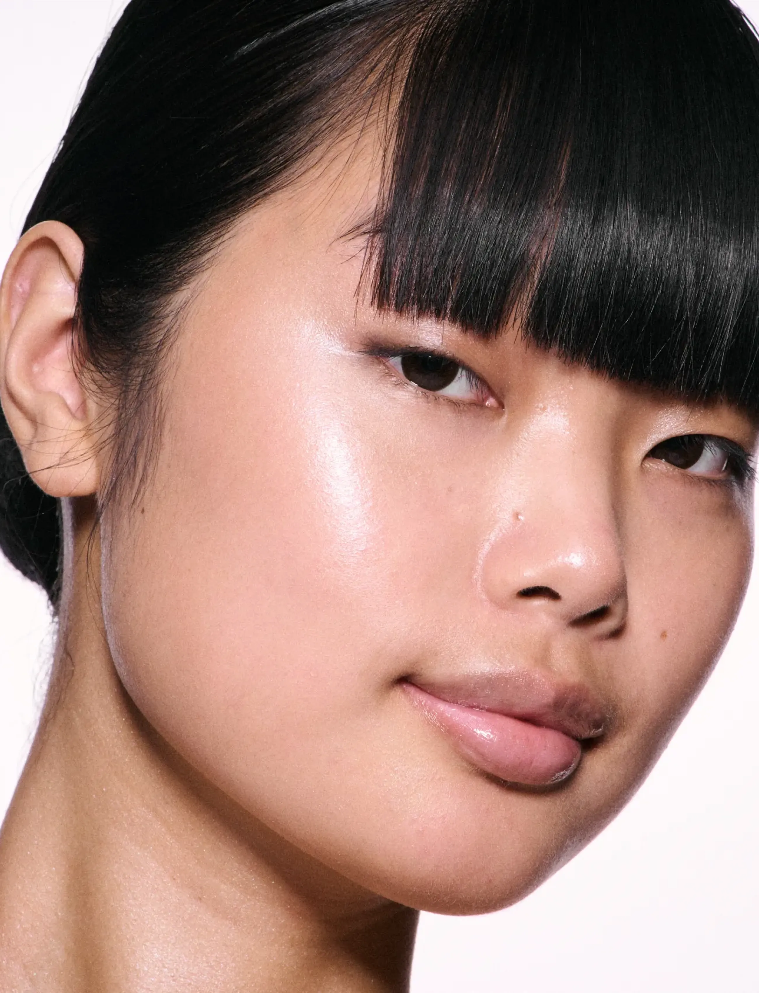 MAC - Skinfinish Lightstruck Liquid Highlighter - bliv klar til date night - lightscapade - 0